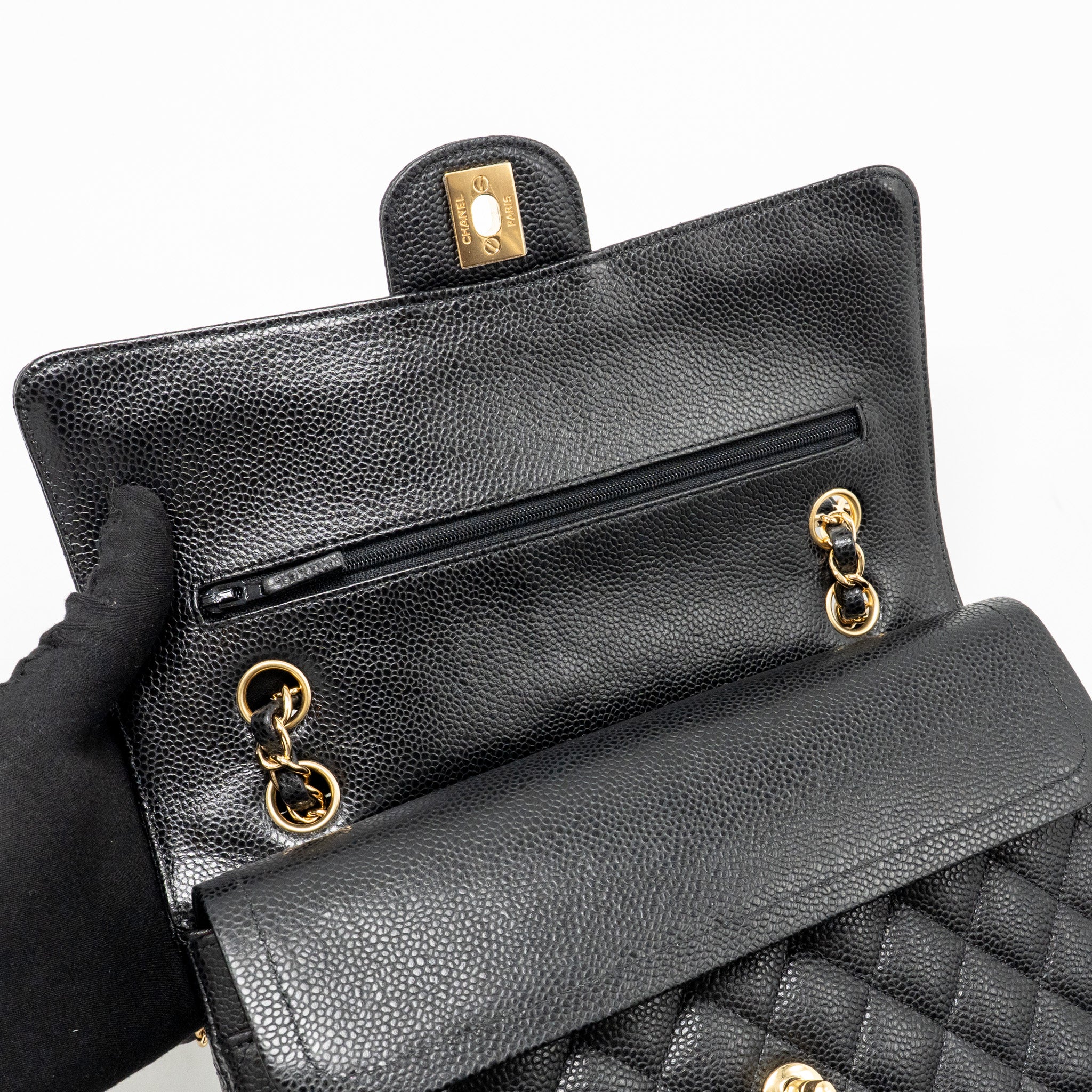 Chanel Medium classic Double Flap Bag Caviar Black GHW - Image 14