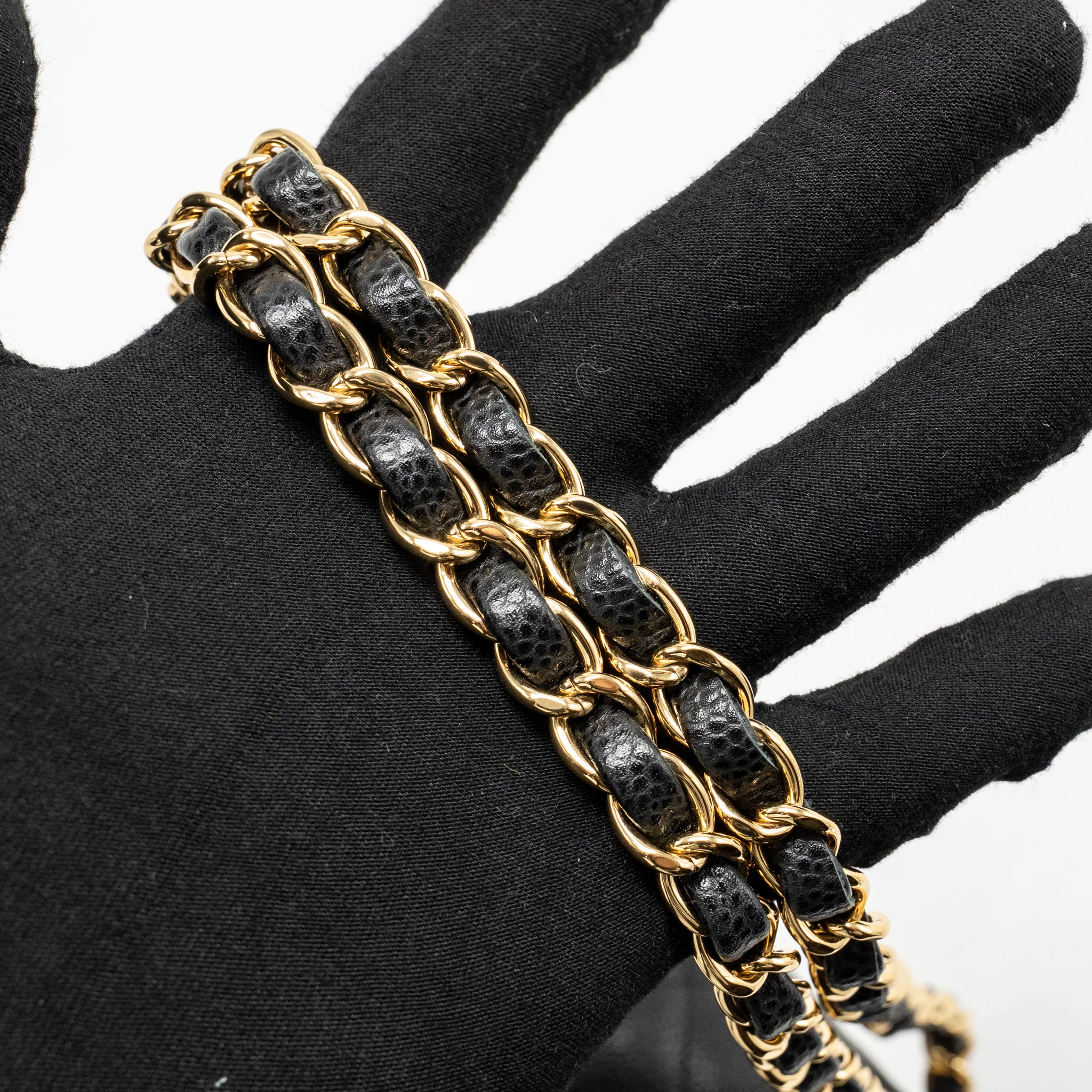 Chanel Medium classic Double Flap Bag Caviar Black GHW - Image 19