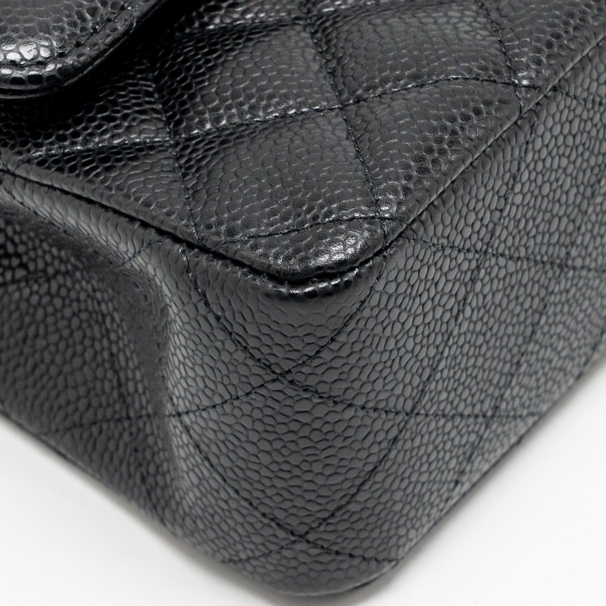 Chanel Medium Classic Double Flap Bag Caviar Black GHW (microchip) - Image 9