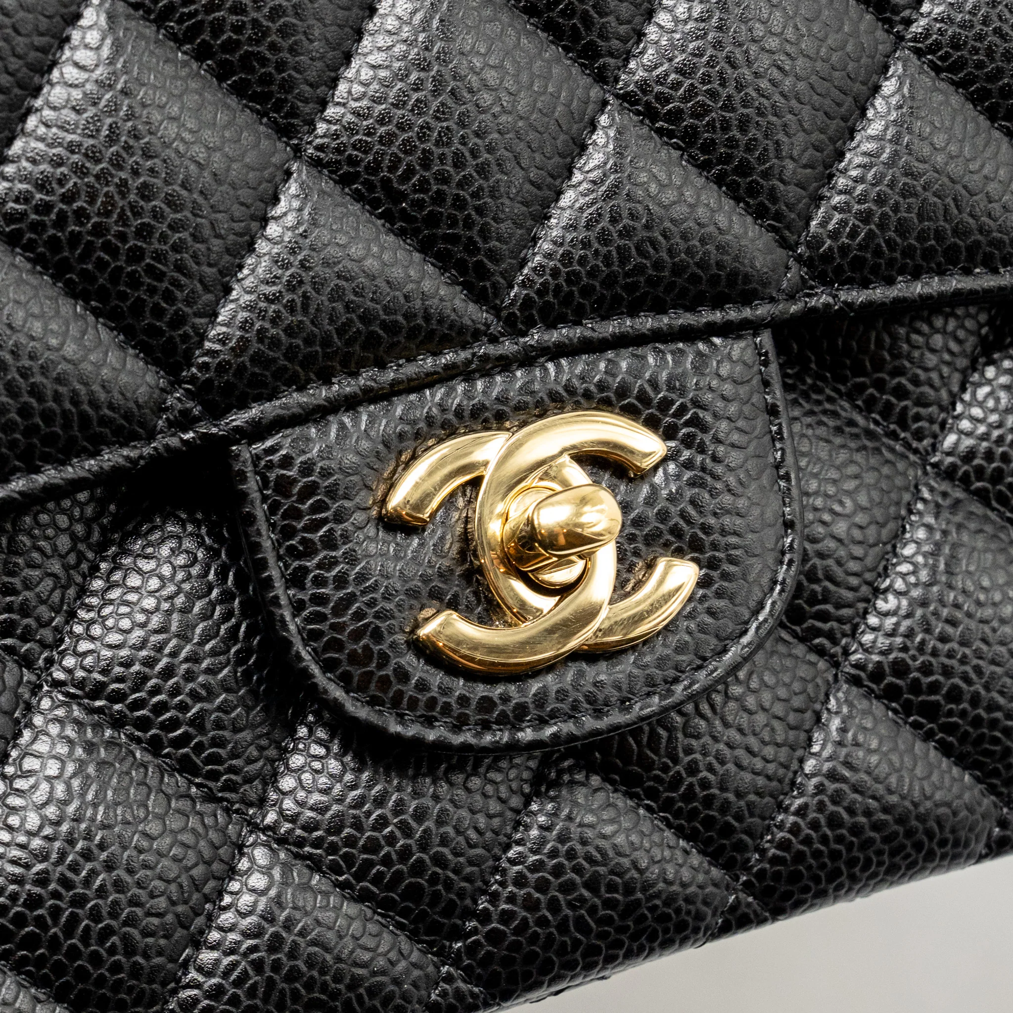 Chanel Medium Classic Double Flap Bag Caviar Black LGHW - Image 11