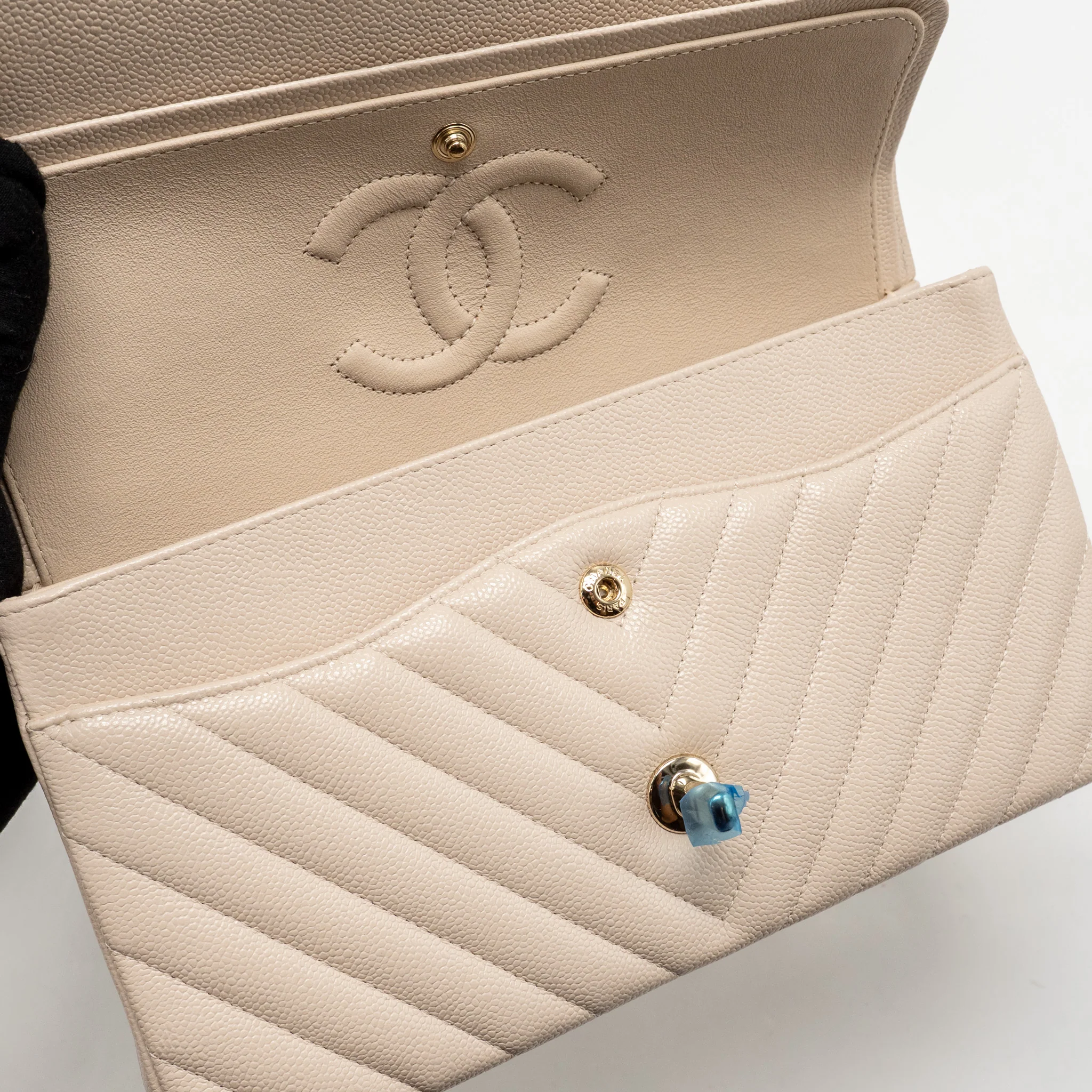 Chanel Medium Classic Double Flap Bag Chevron Caviar Light Beige LGHW - Image 14