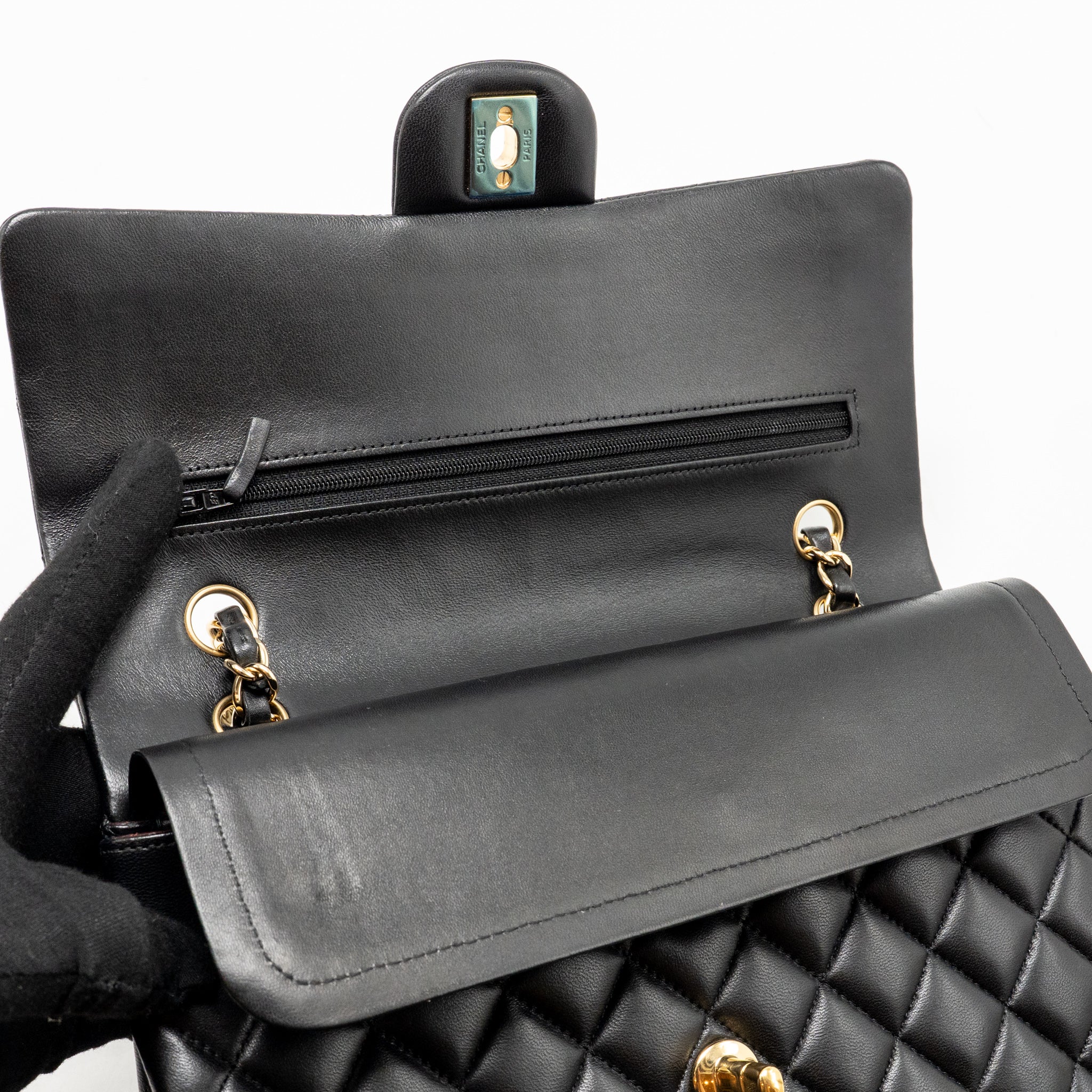Chanel Medium Classic double Flap Bag Lambskin Black GHW - Image 15