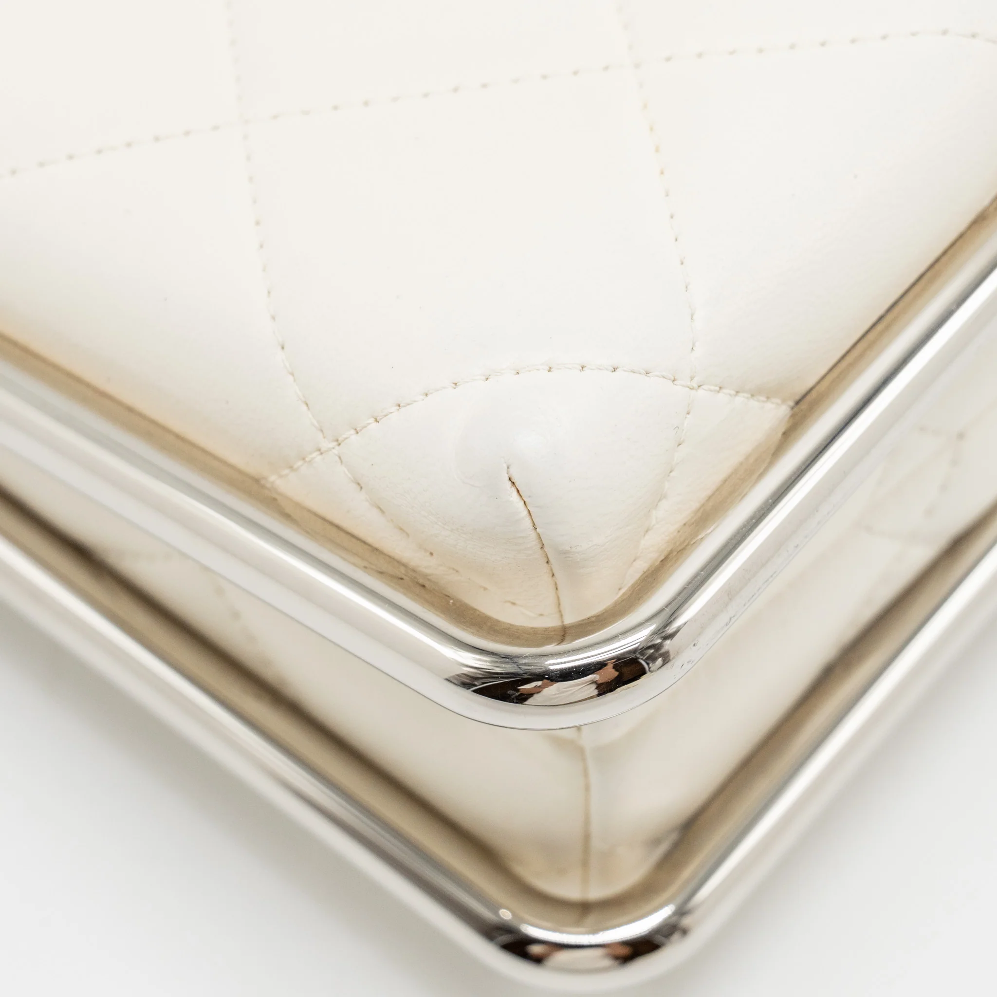 Chanel Metal Bar Clutch Bag Lambskin White SHW - Image 11