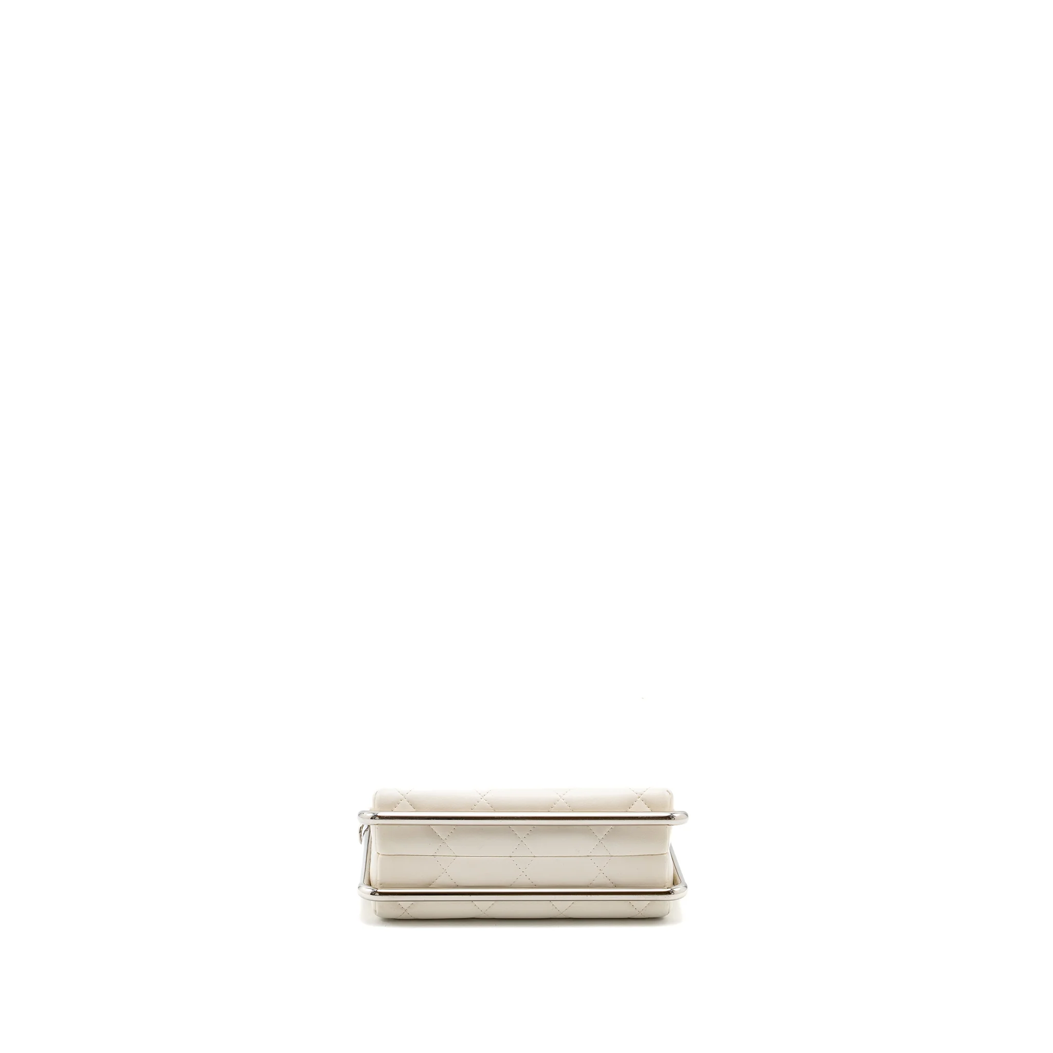 Chanel Metal Bar Clutch Bag Lambskin White SHW - Image 5