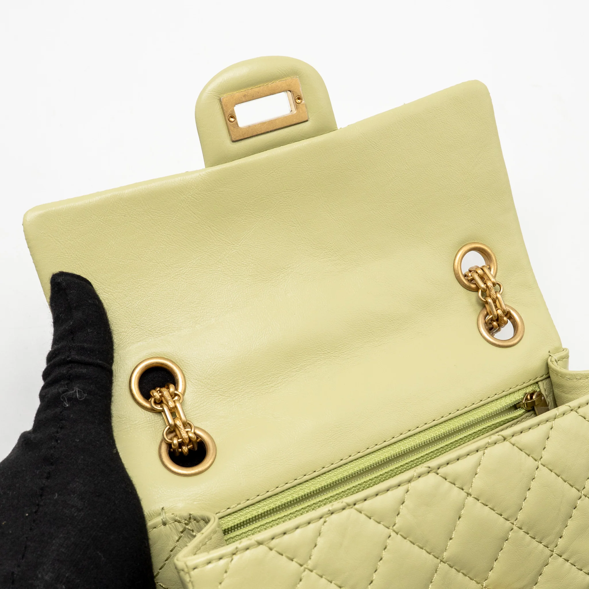 Chanel Mini 2.55 Reissue Aged Calfskin Green GHW - Image 14