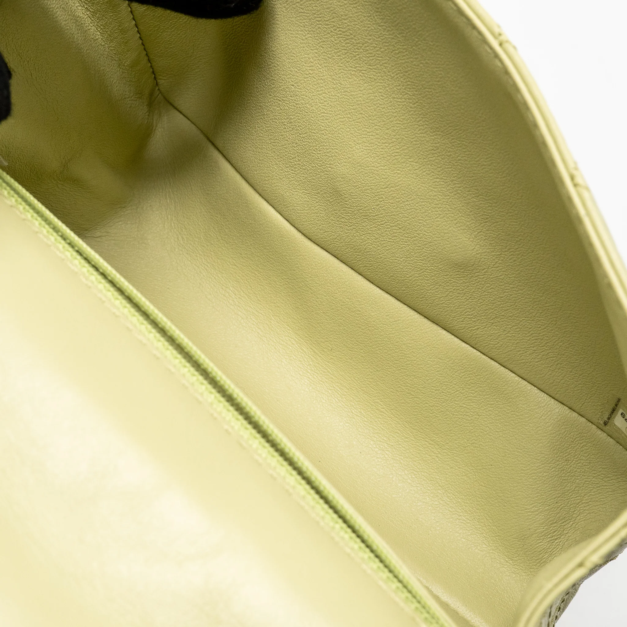 Chanel Mini 2.55 Reissue Aged Calfskin Green GHW - Image 15