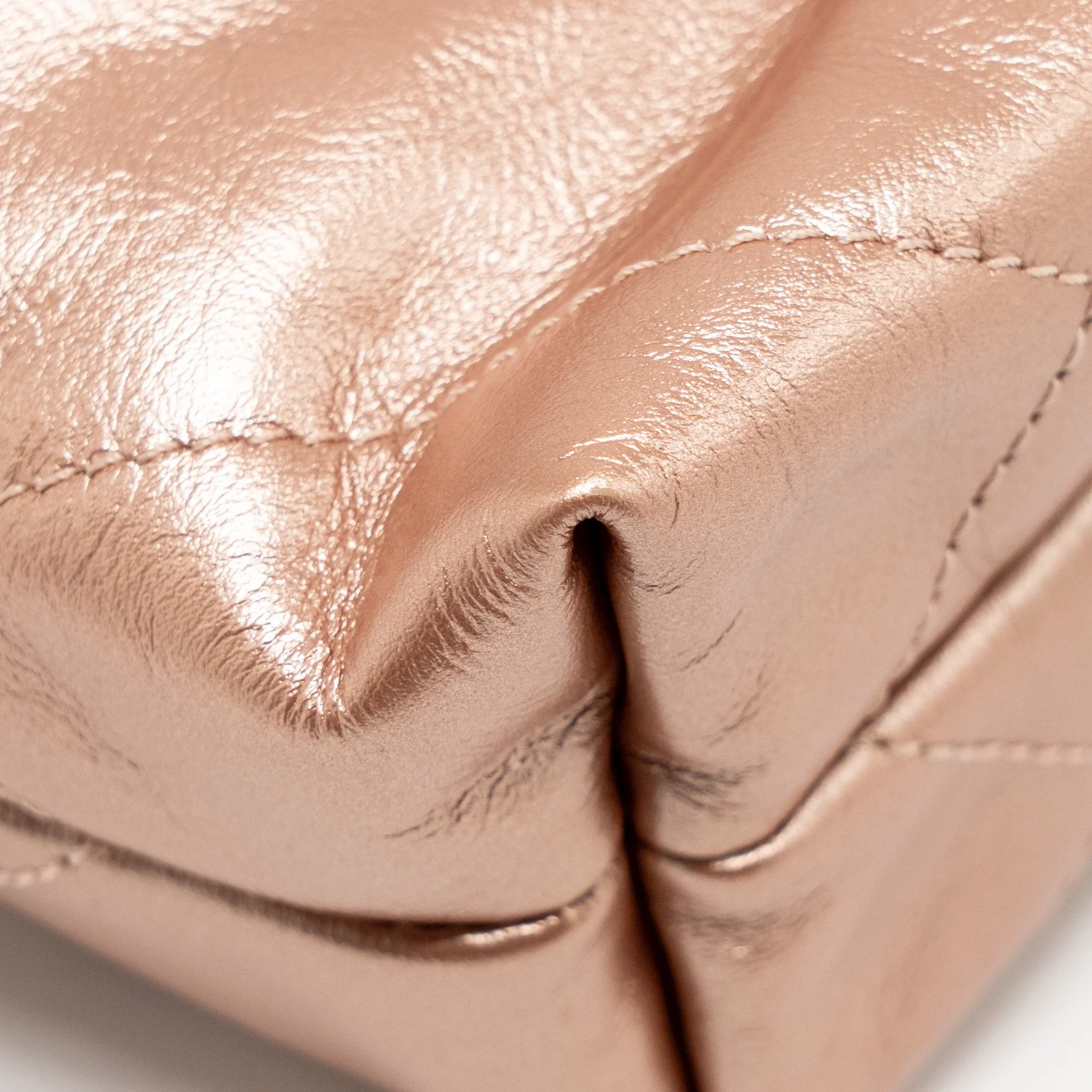 Chanel Mini 22 bag Shiny Calfskin Light Pink LGHW (Microchip) - Image 11