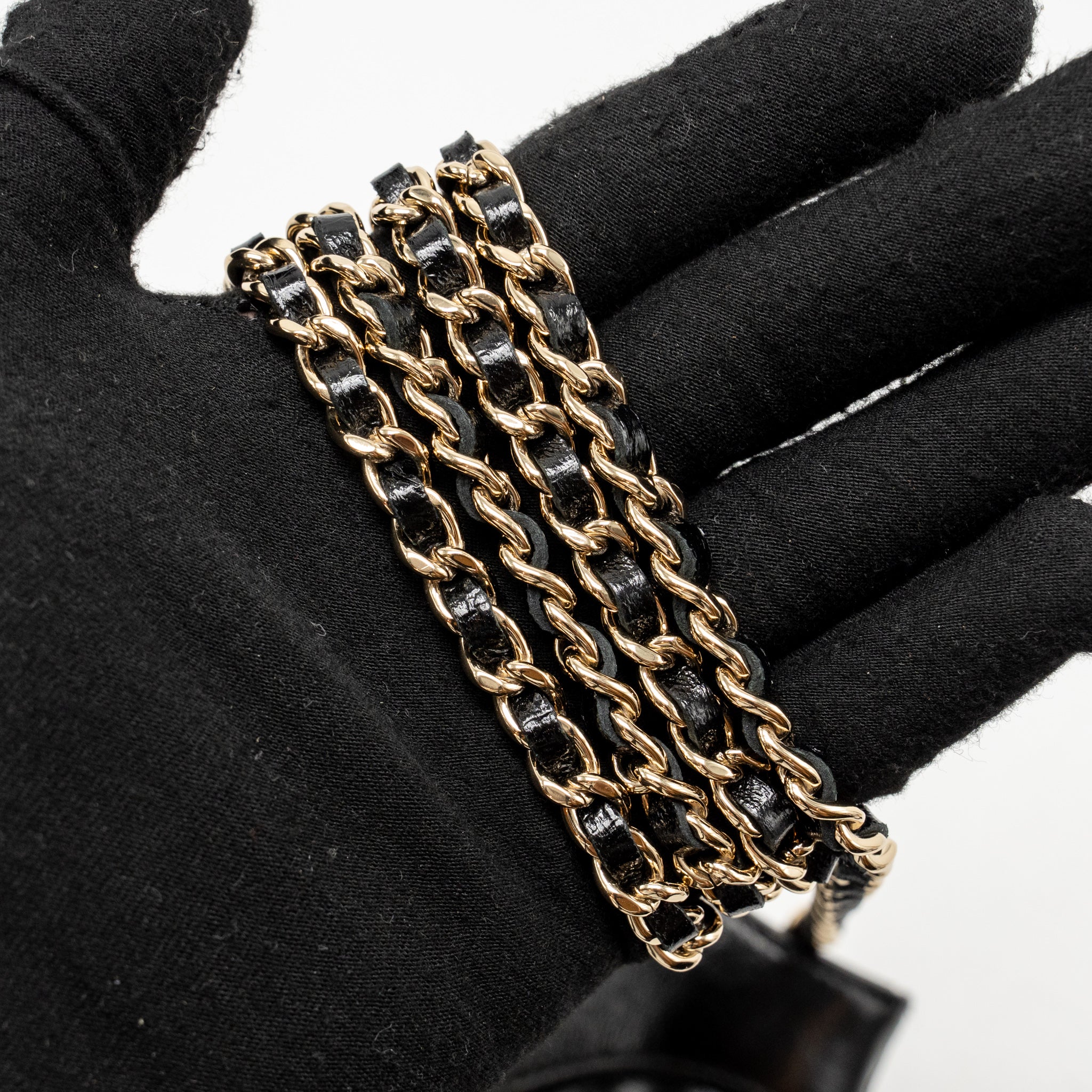 Chanel mini 31 clutch with chain shiny lambskin black LGHW (microchip) - Image 17