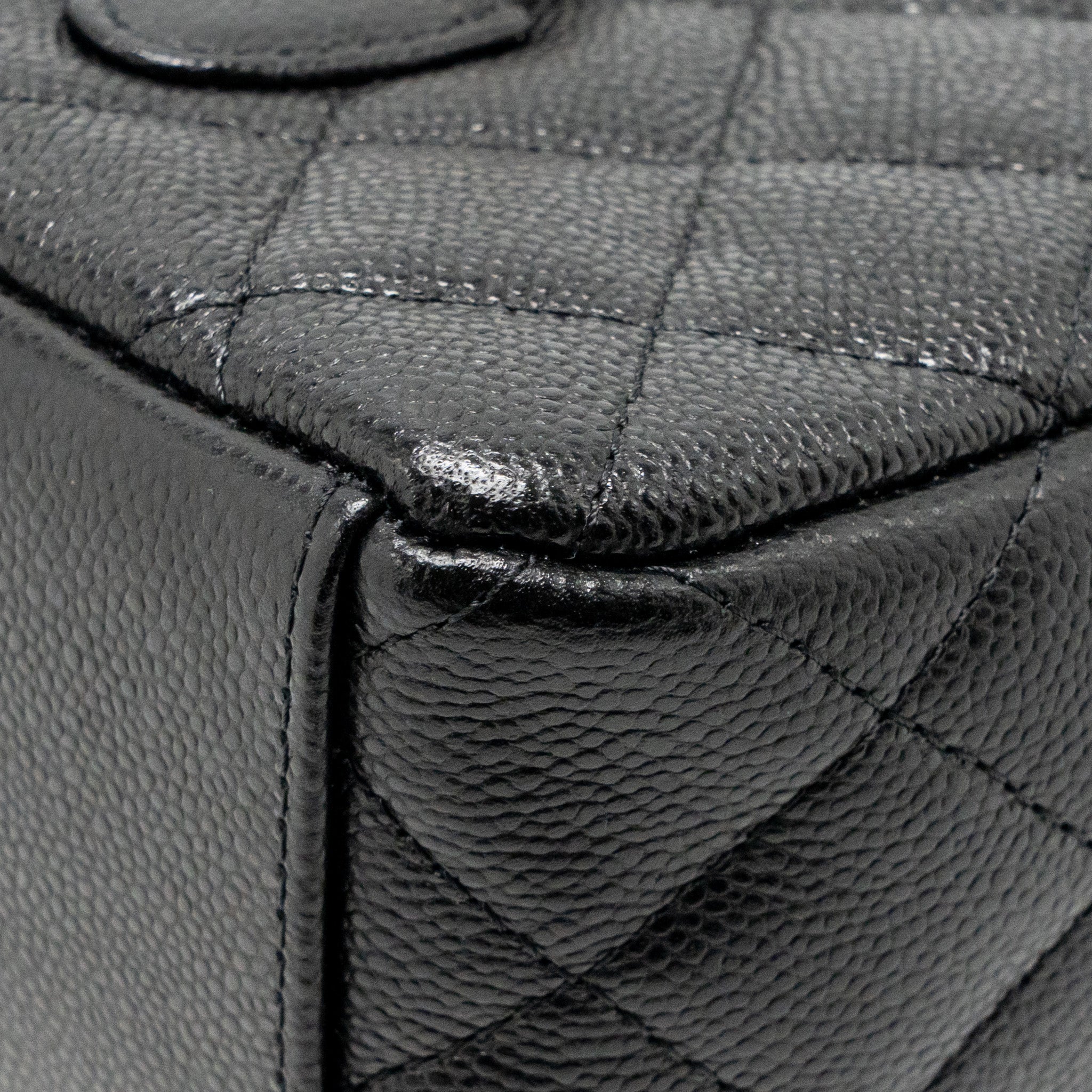 Chanel mini backpack/crossbody bag caviar black LGHW (microchip) - Image 12