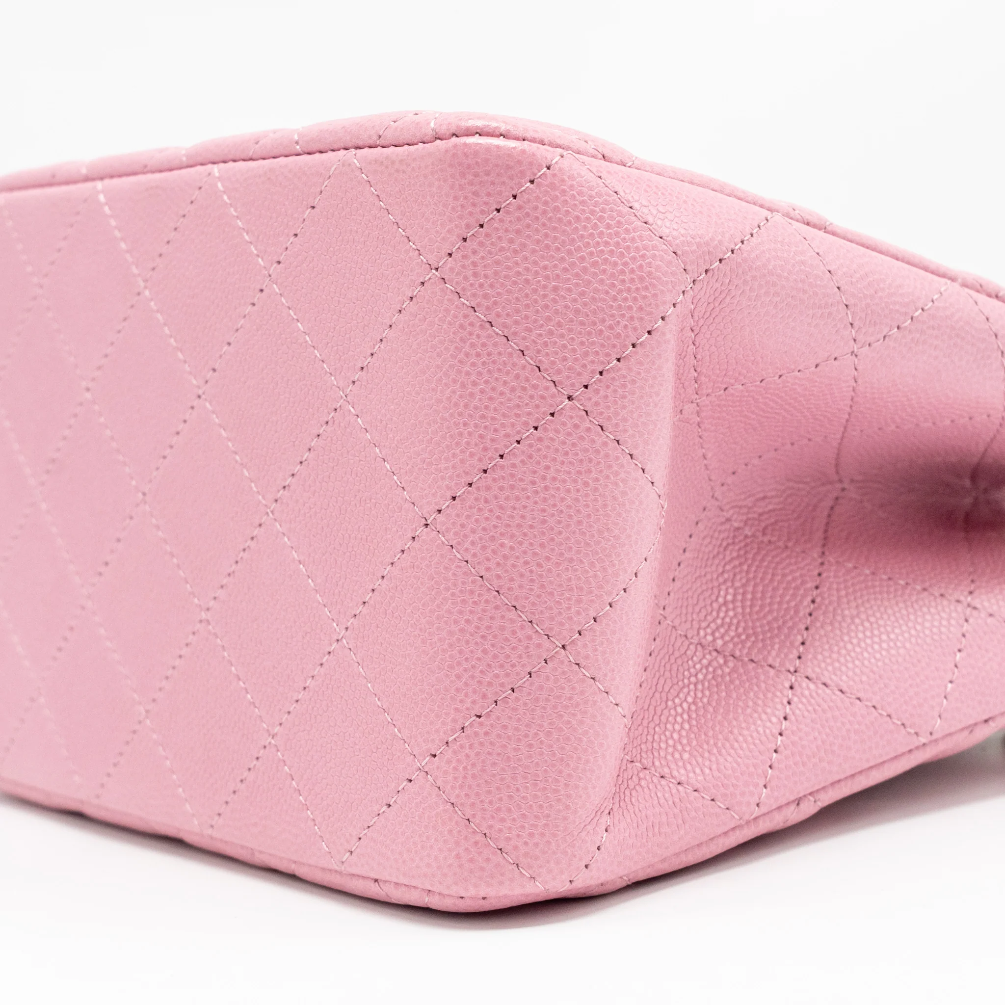 Chanel Mini Bucket hobo bag caviar pink LGHW (microchip) - Image 7