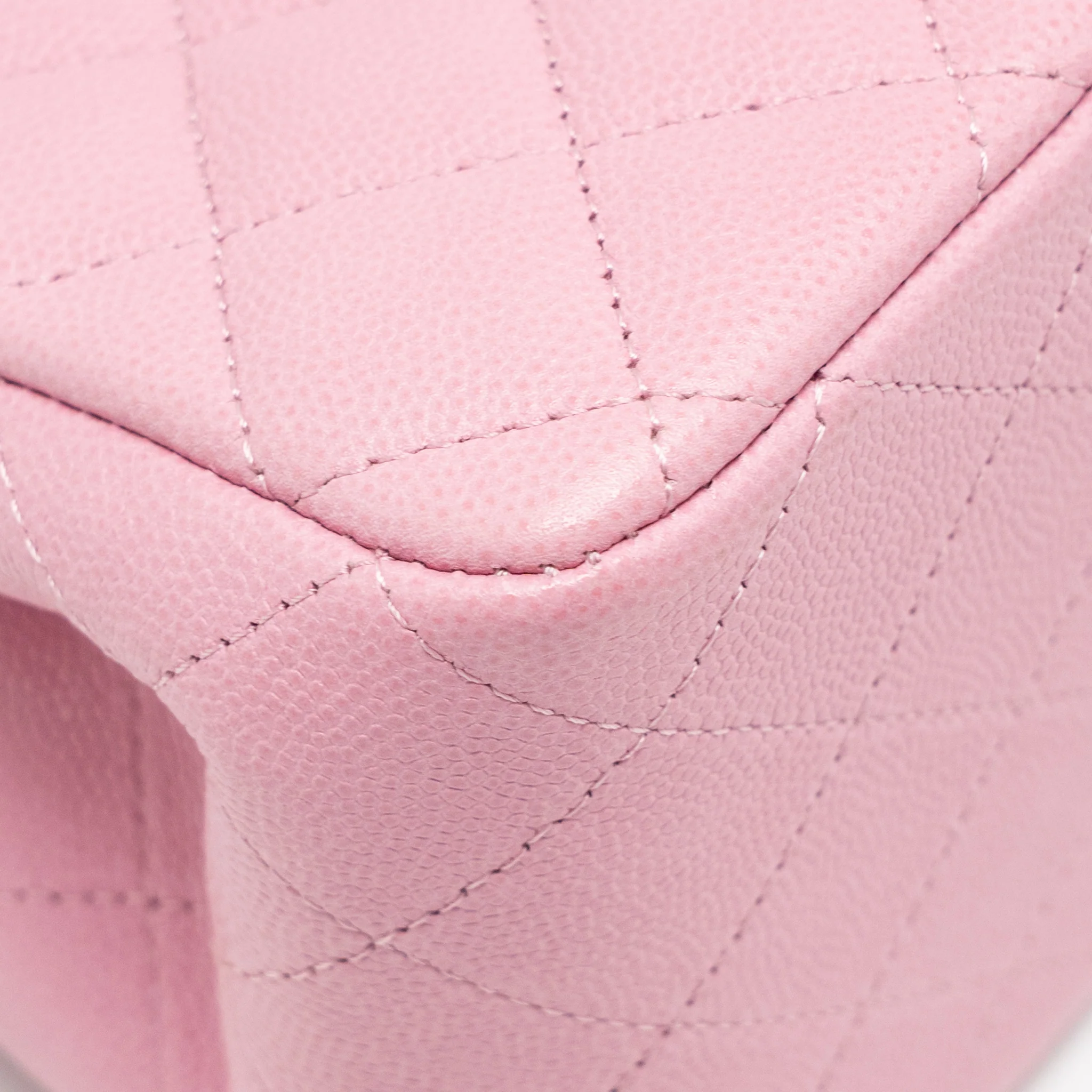 Chanel Mini Bucket hobo bag caviar pink LGHW (microchip) - Image 8