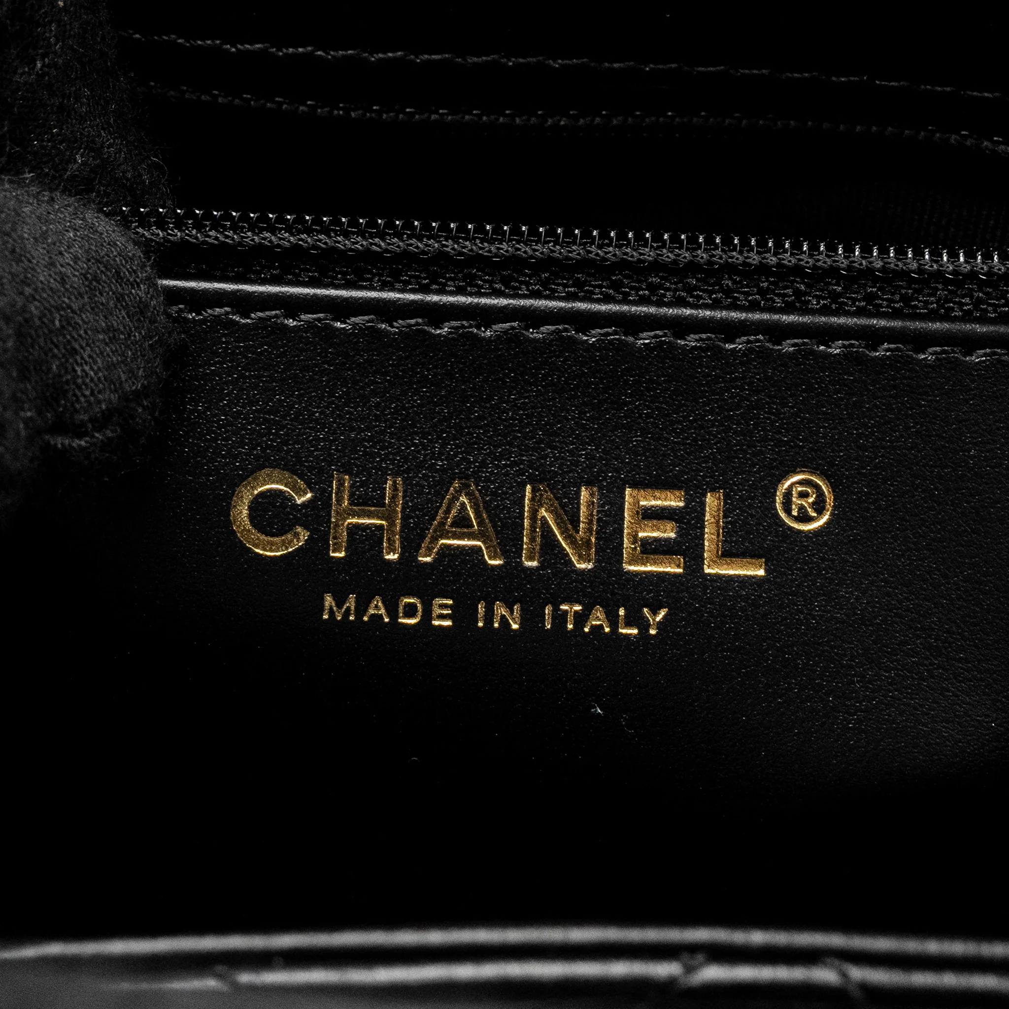 CHANEL Mini Kelly Shopping tote bag Calfskin Black GHW (Microchip) - Image 16