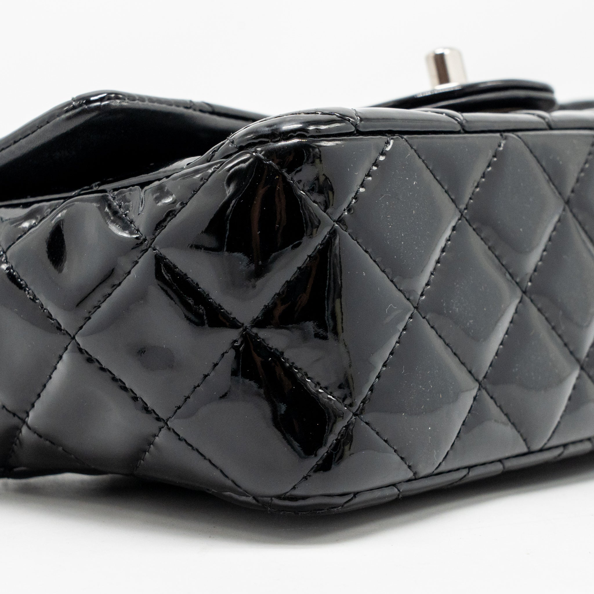 Chanel mini rectangular flap bag patent black SHW - Image 7