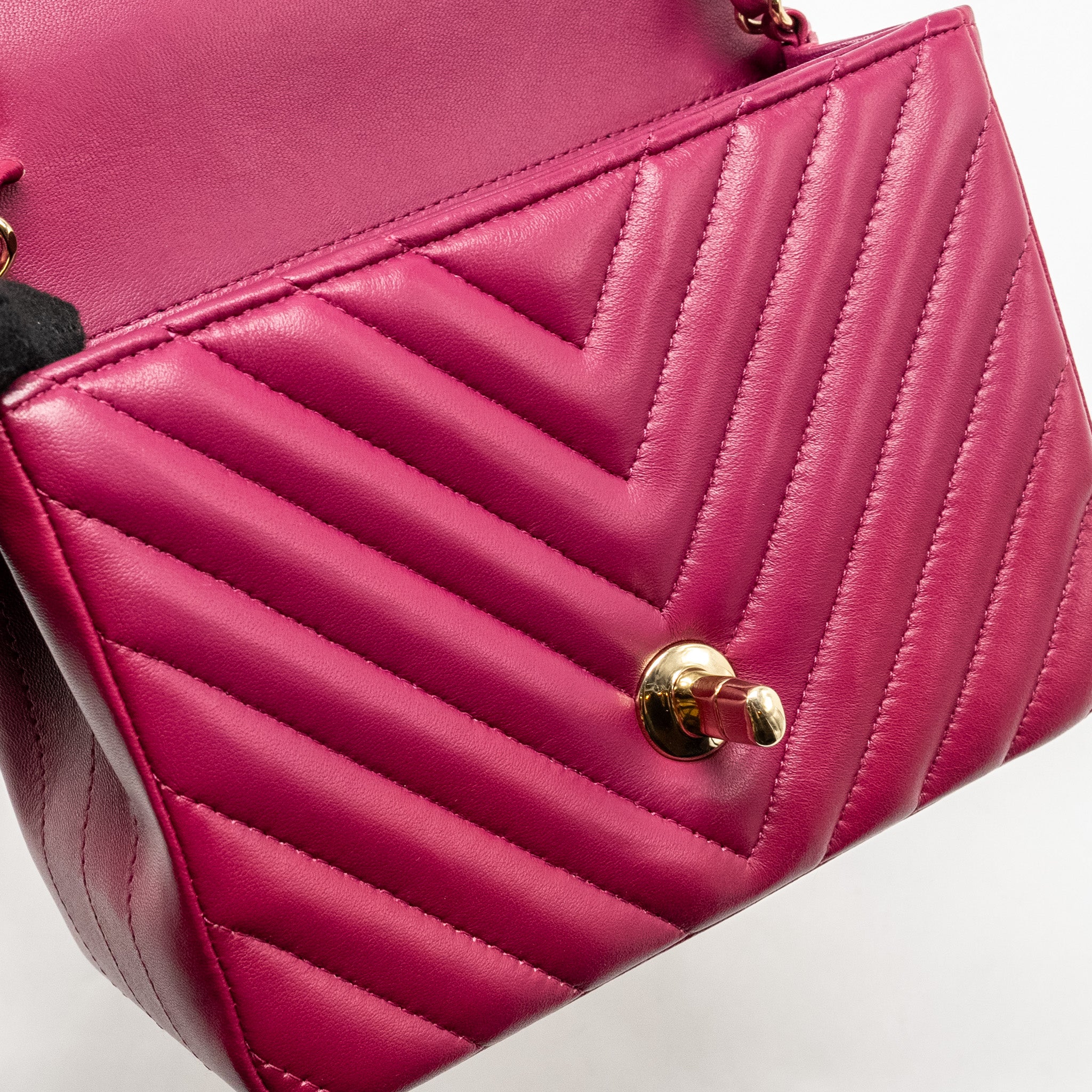 Chanel Mini Square Chevron Lambskin Raspberry Red LGHW - Image 15