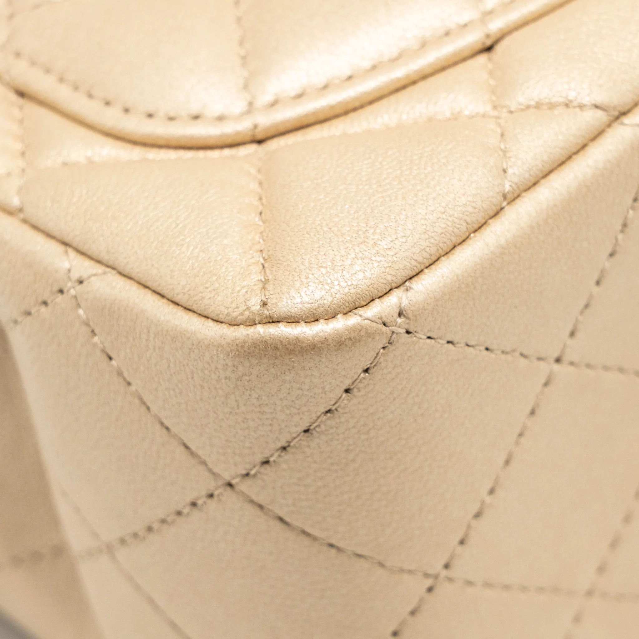 Chanel Mini Square flap Bag Lambskin Gold GHW - Image 11