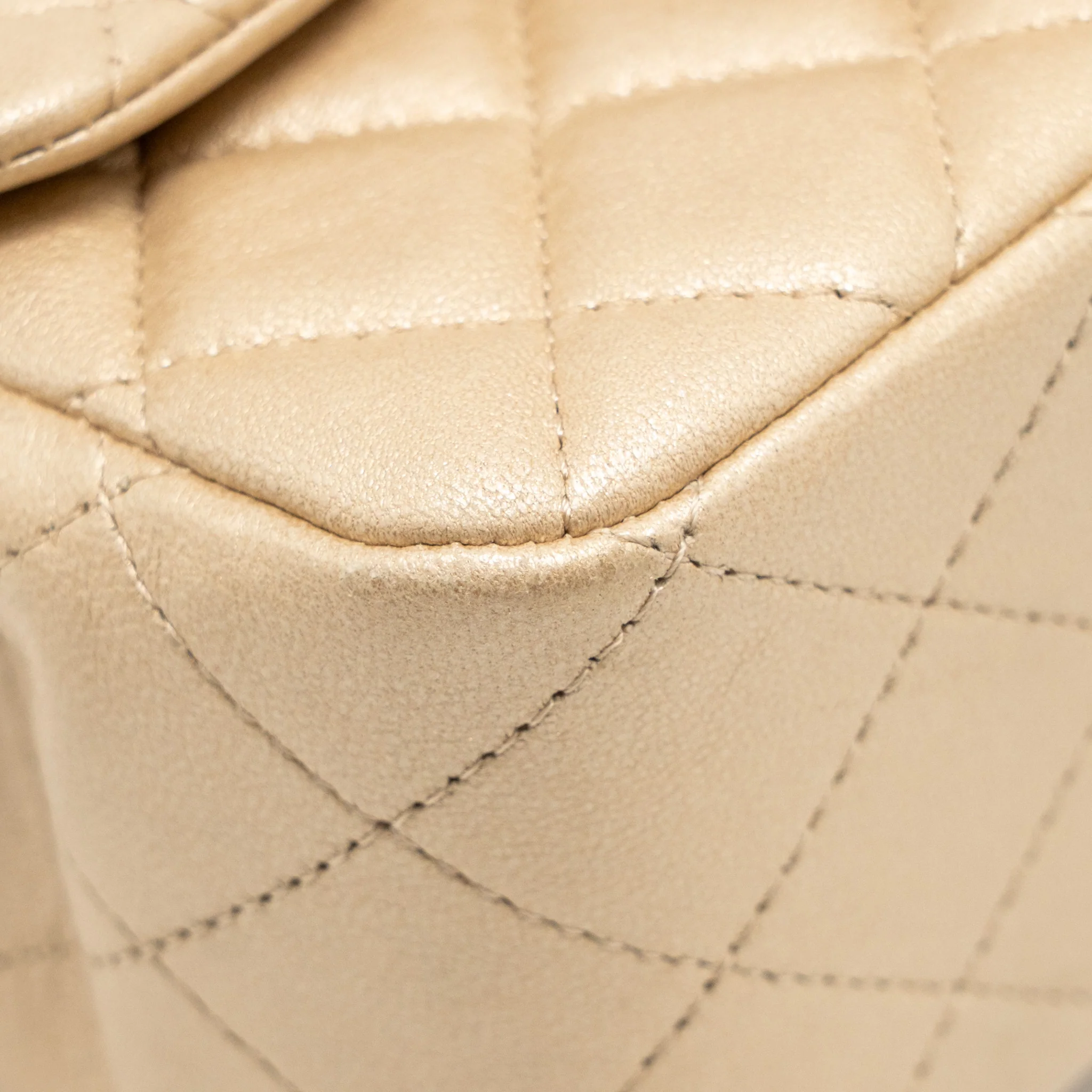 Chanel Mini Square flap Bag Lambskin Gold GHW - Image 9