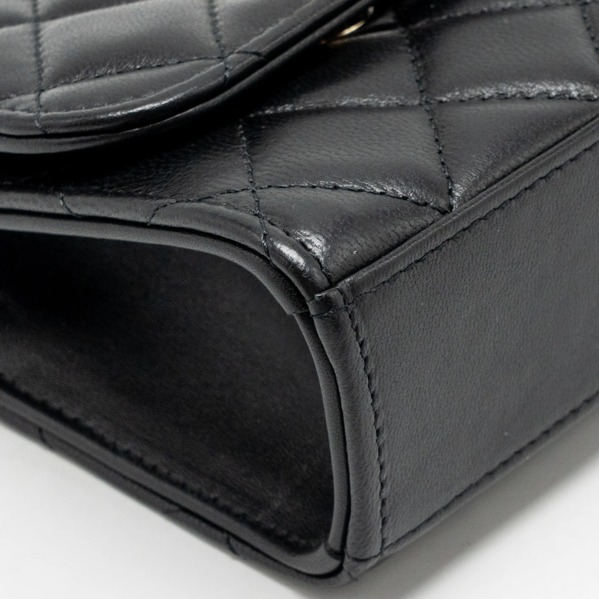 Chanel mini trendy cc clutch with chain lambskin black LGHW - Image 9