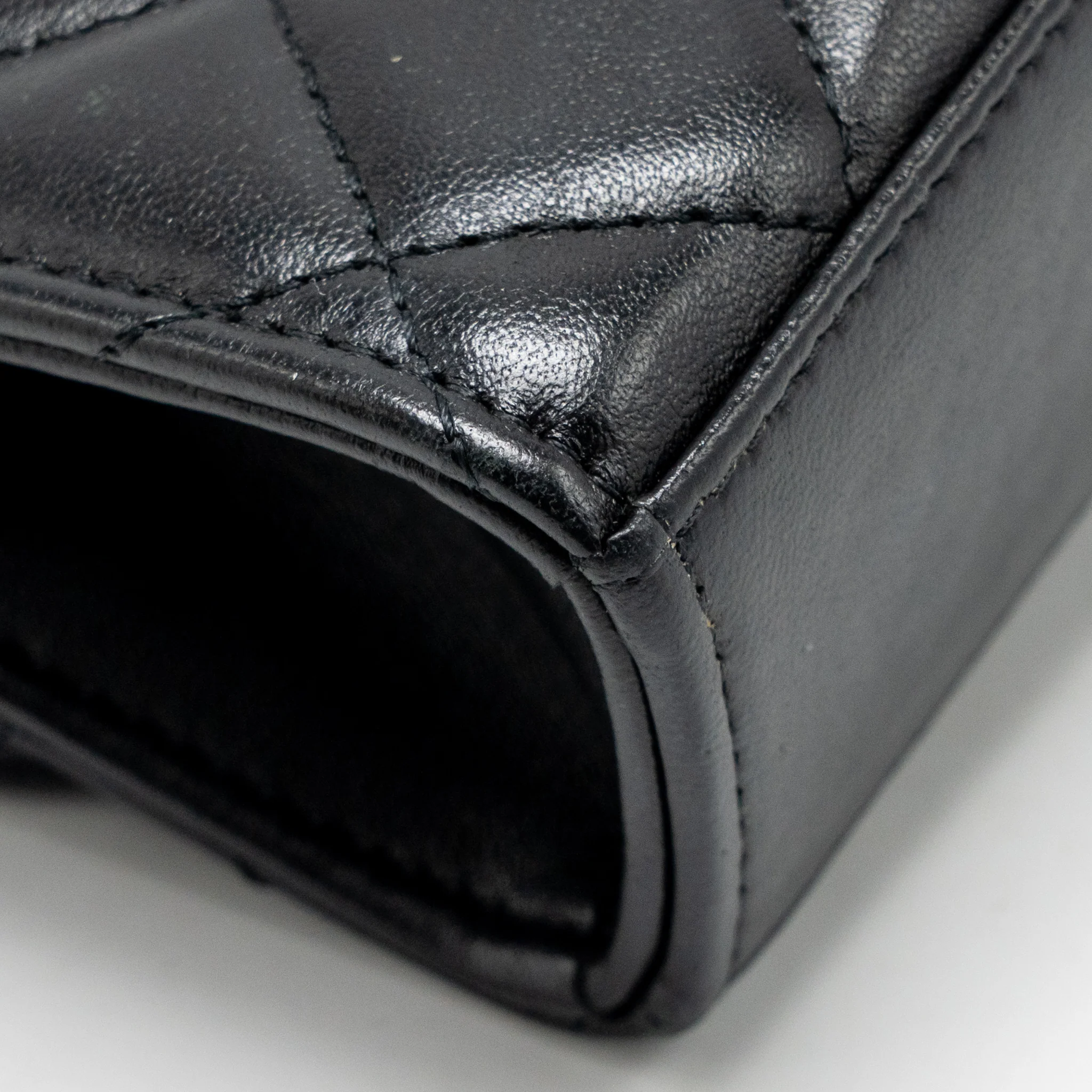 Chanel Mini Trendy CC Clutch with Chain Lambskin Black LGHW (Microchip) - Image 11