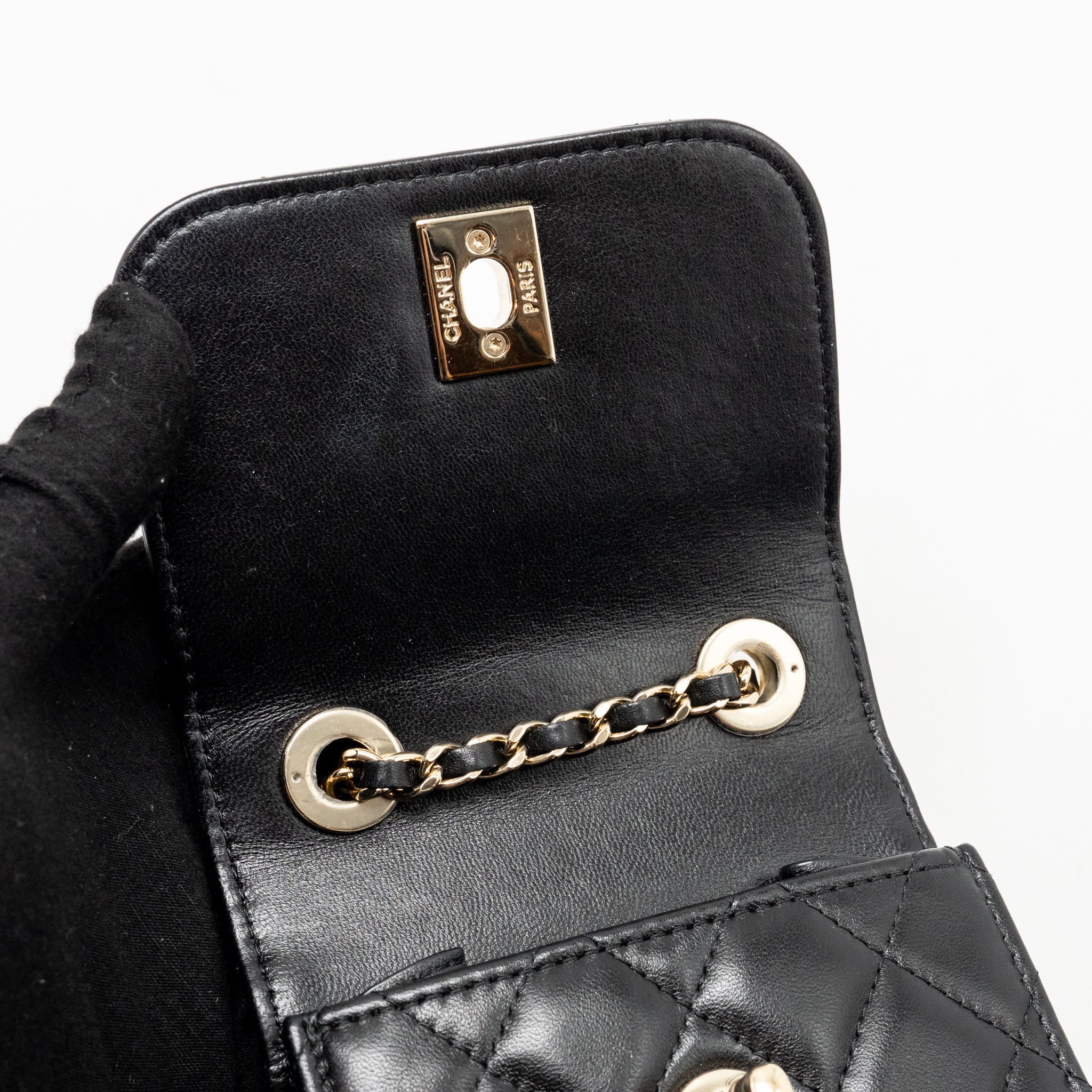 Chanel Mini Trendy CC Clutch with Chain Lambskin Black LGHW (Microchip) - Image 15