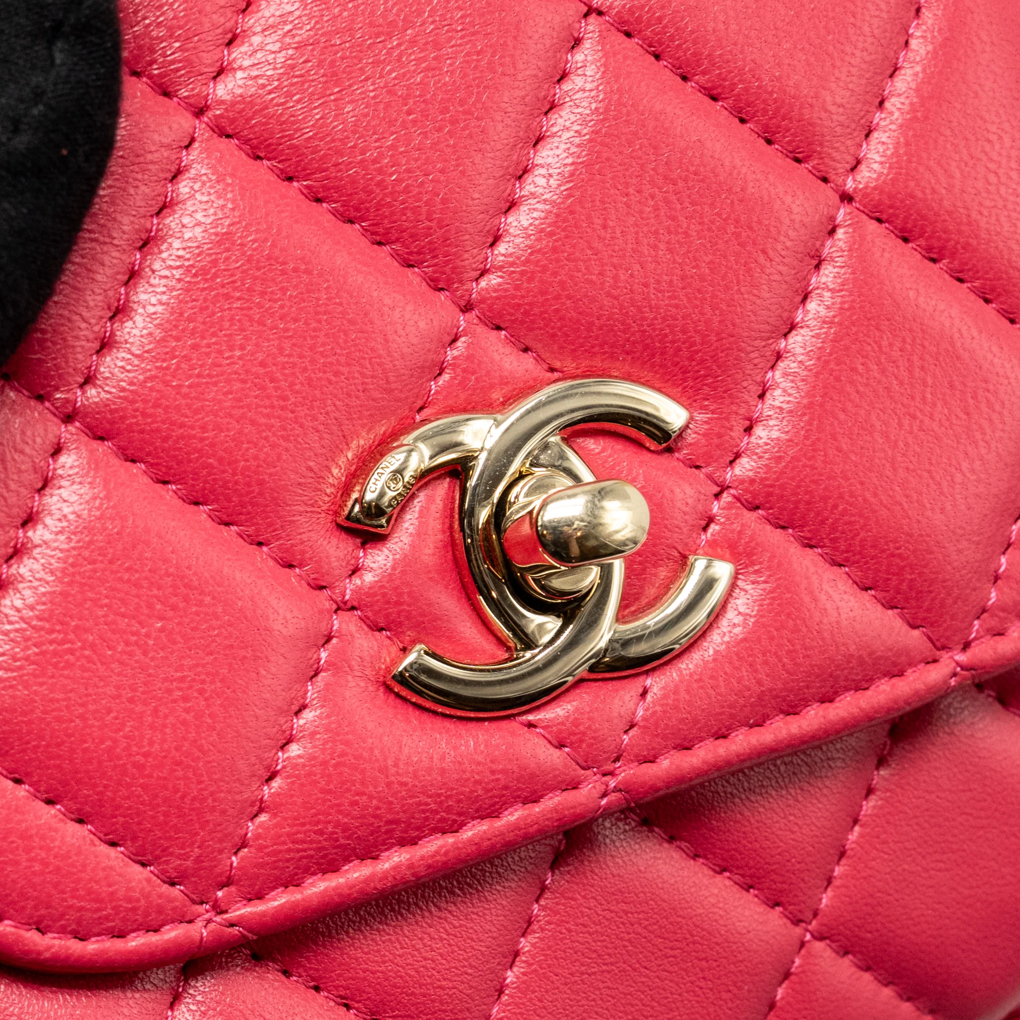 Chanel Mini Trendy CC Clutch with Chain Lambskin Pink LGHW - Image 11