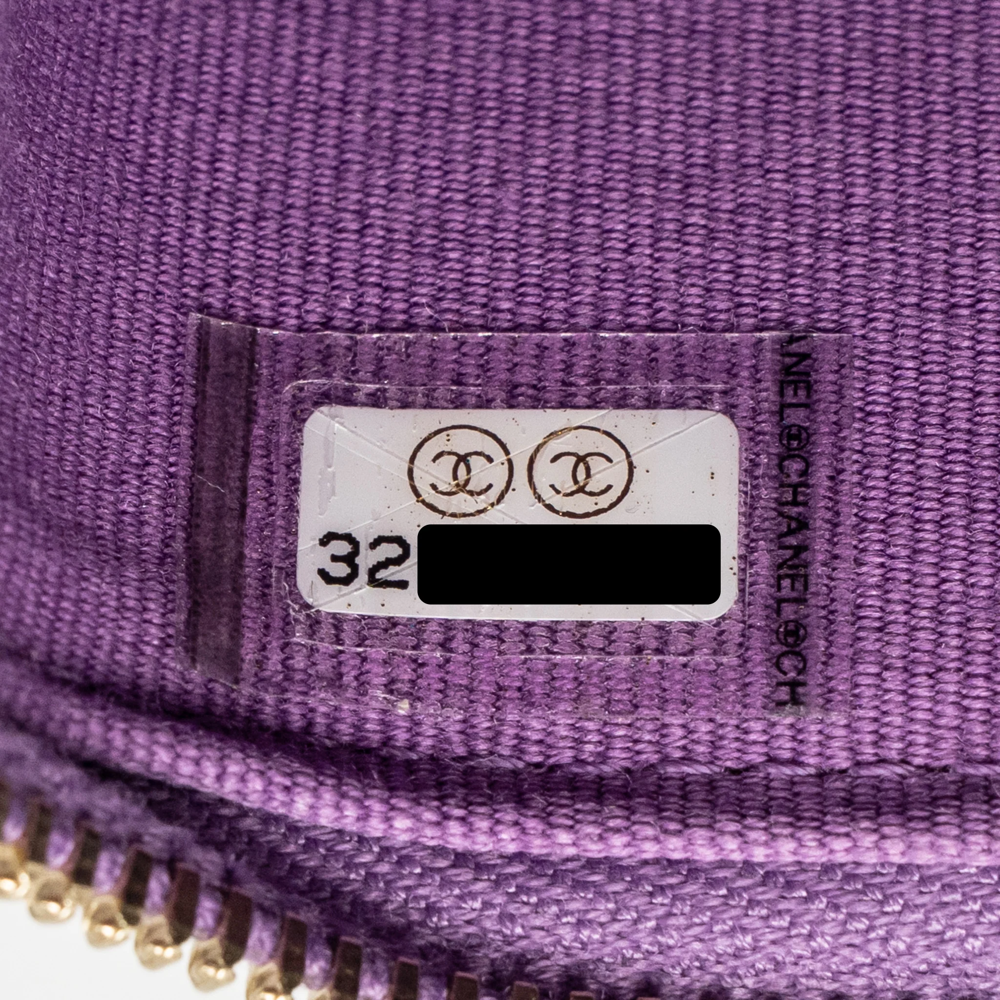Chanel Mini Vanity Case with Giant Chain Lambskin Purple LGHW - Image 17