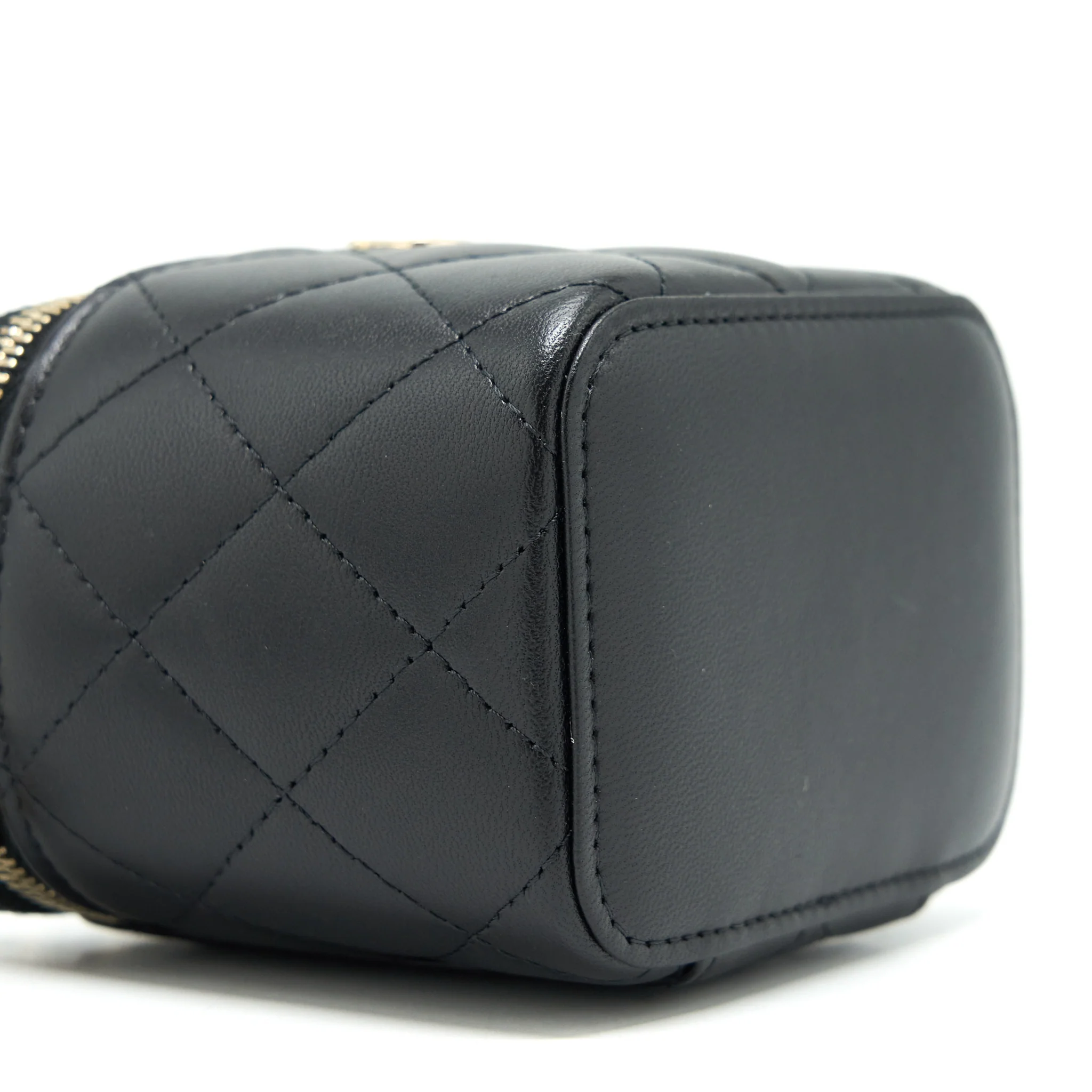 Chanel Mini Vanity With Pearl Chain Lambskin Black LGHW - Image 6