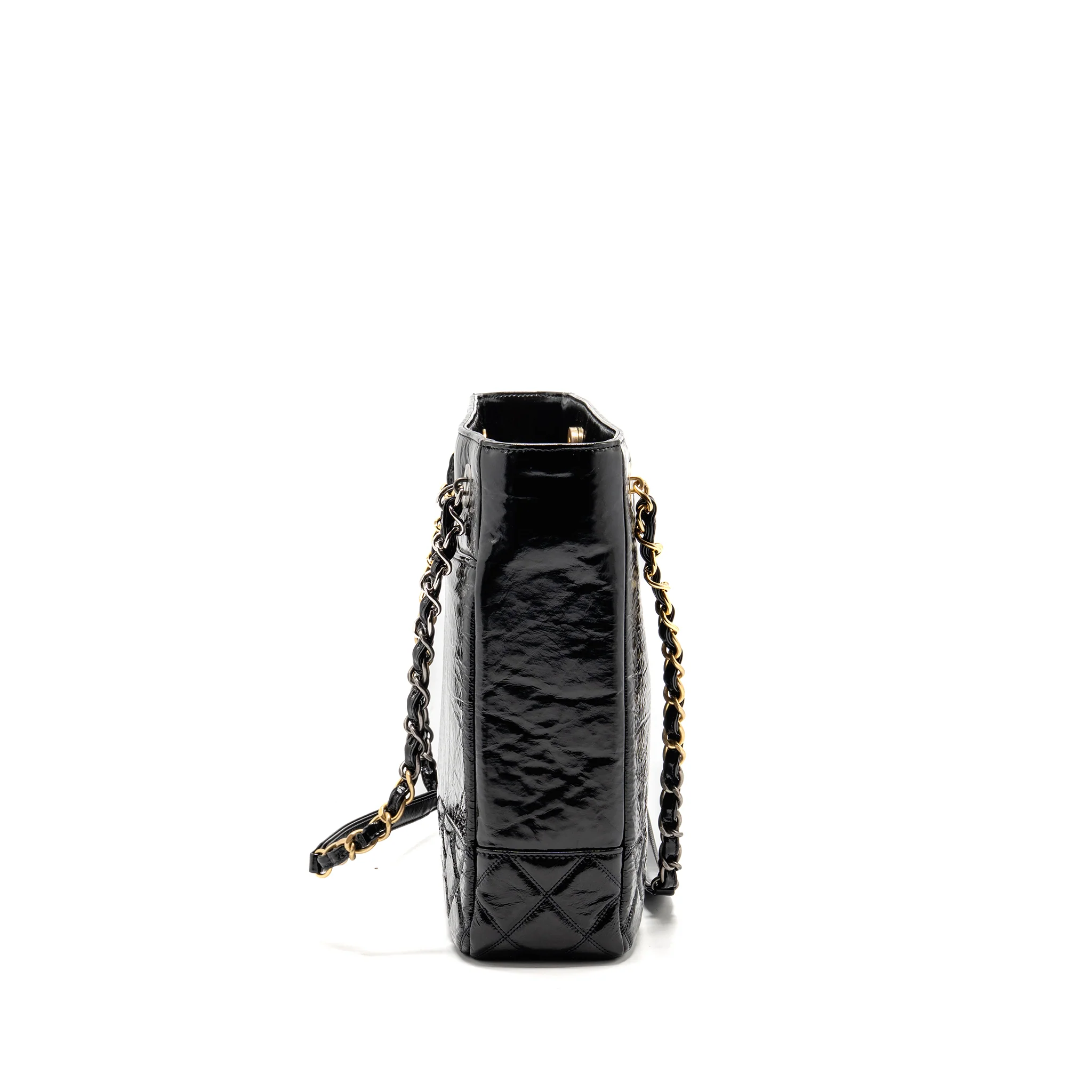 Chanel Paris-31 rue Cambon timeless shopping tote quilted shiny aged calfskin black multicoloured hardware - Image 4