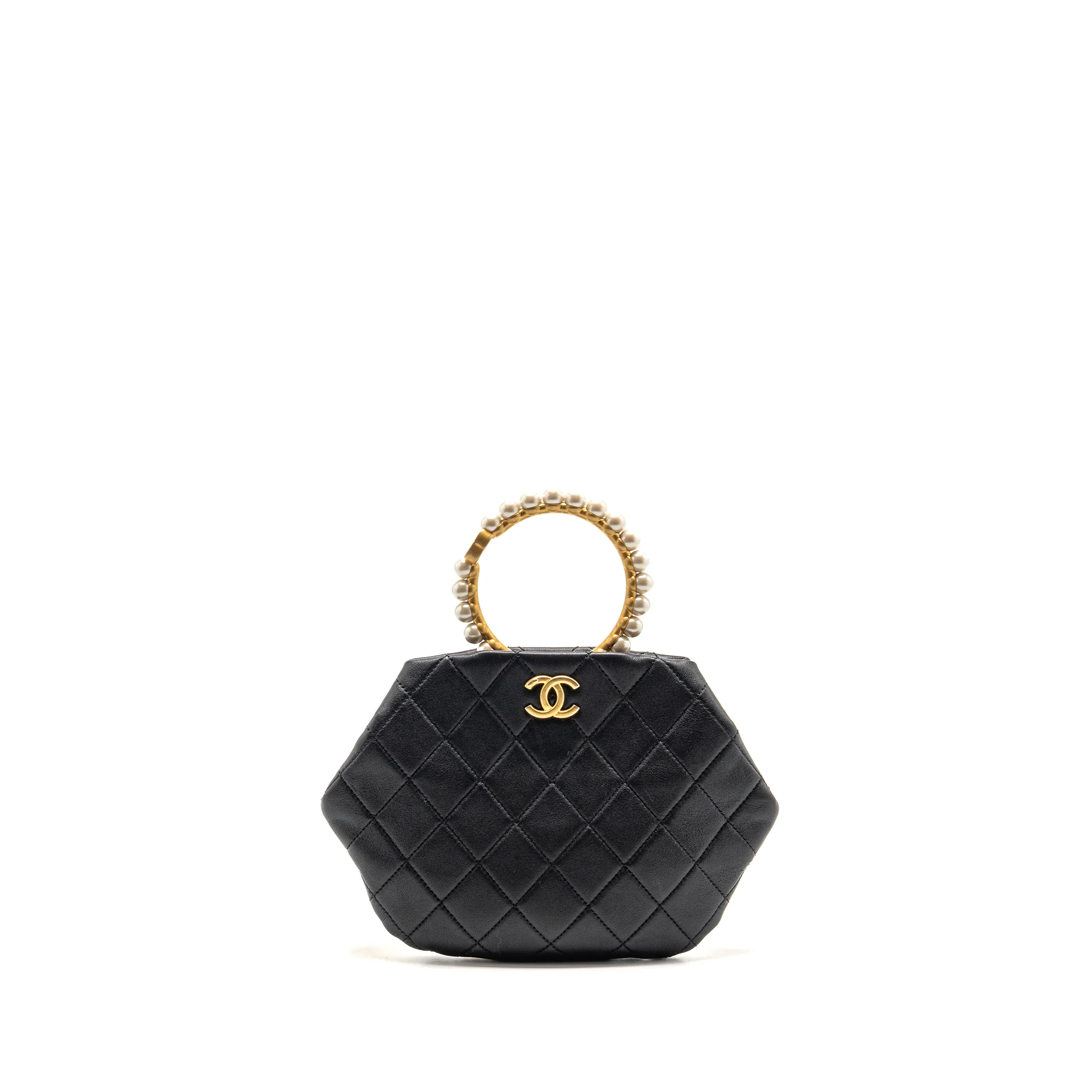 Chanel Pearl Crown Handle Clutch Lambskin Black GHW (Microchip)