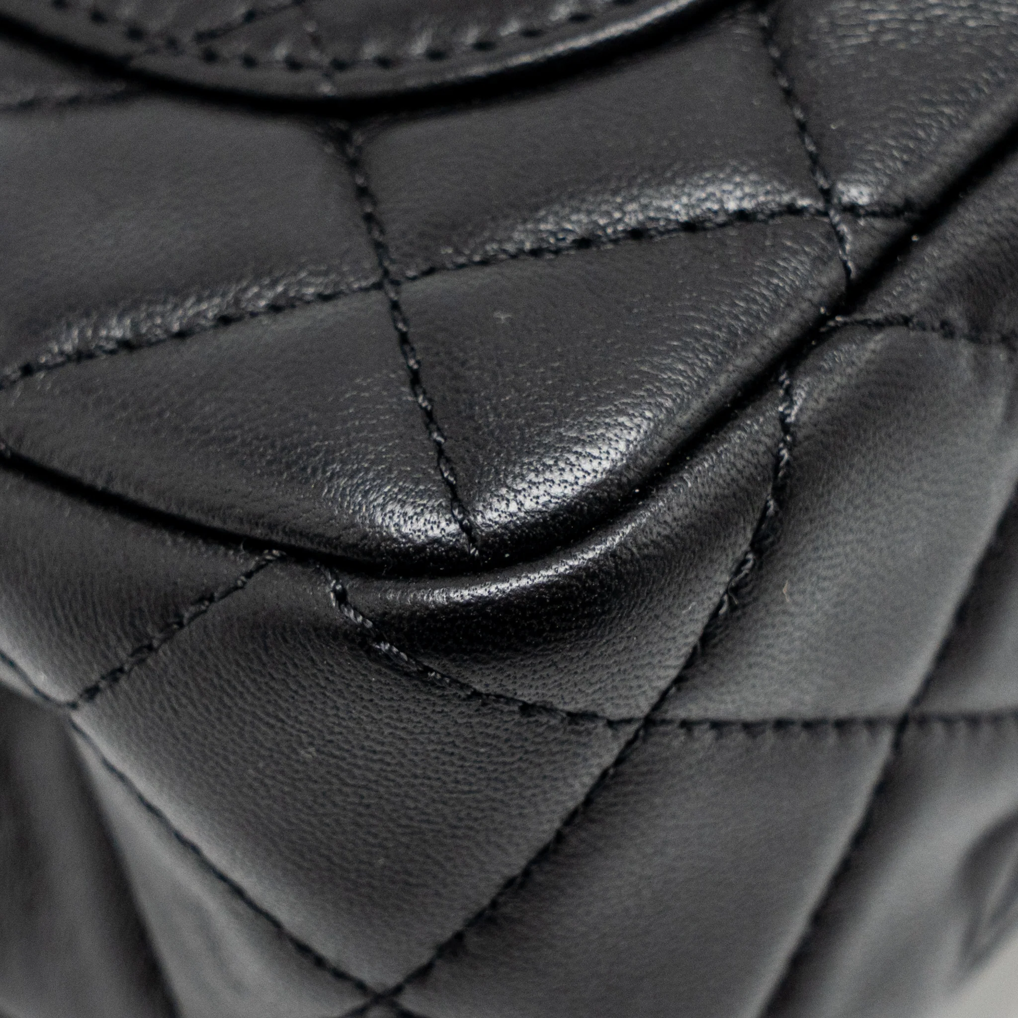 CHANEL Pearl Crush Mini Rectangular Flap Bag Lambskin Black GHW (Microchip) - Image 10
