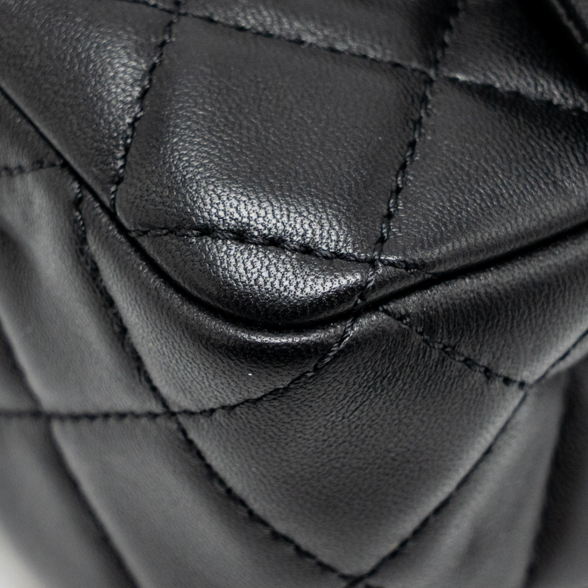 CHANEL Pearl Crush Mini Rectangular Flap Bag Lambskin Black GHW (Microchip) - Image 9