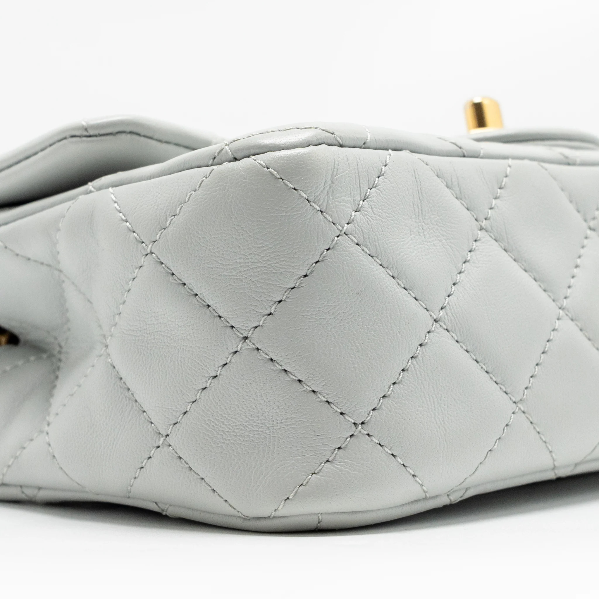 Chanel pearl crush mini rectangular flap bag lambskin grey GHW (microchip) - Image 6