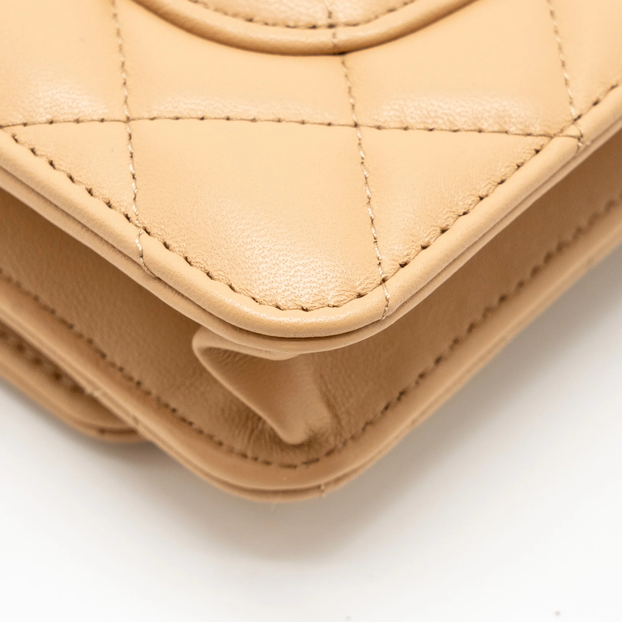 Chanel Pearl Crush Wallet On Chain Lambskin Beige GHW (microchip) - Image 11