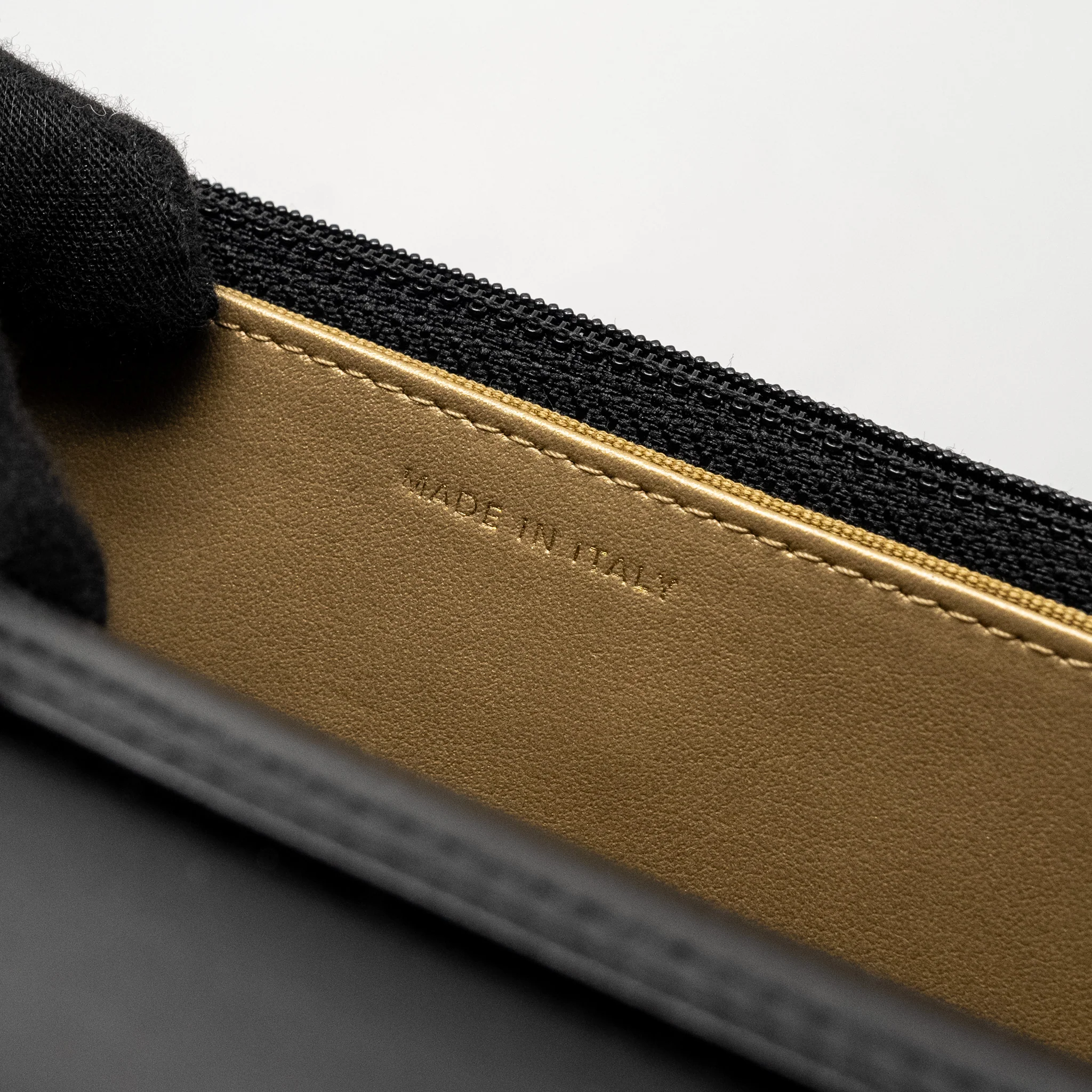 Chanel Pearl Crush Wallet on Chain Lambskin Black GHW (Microchip) - Image 17