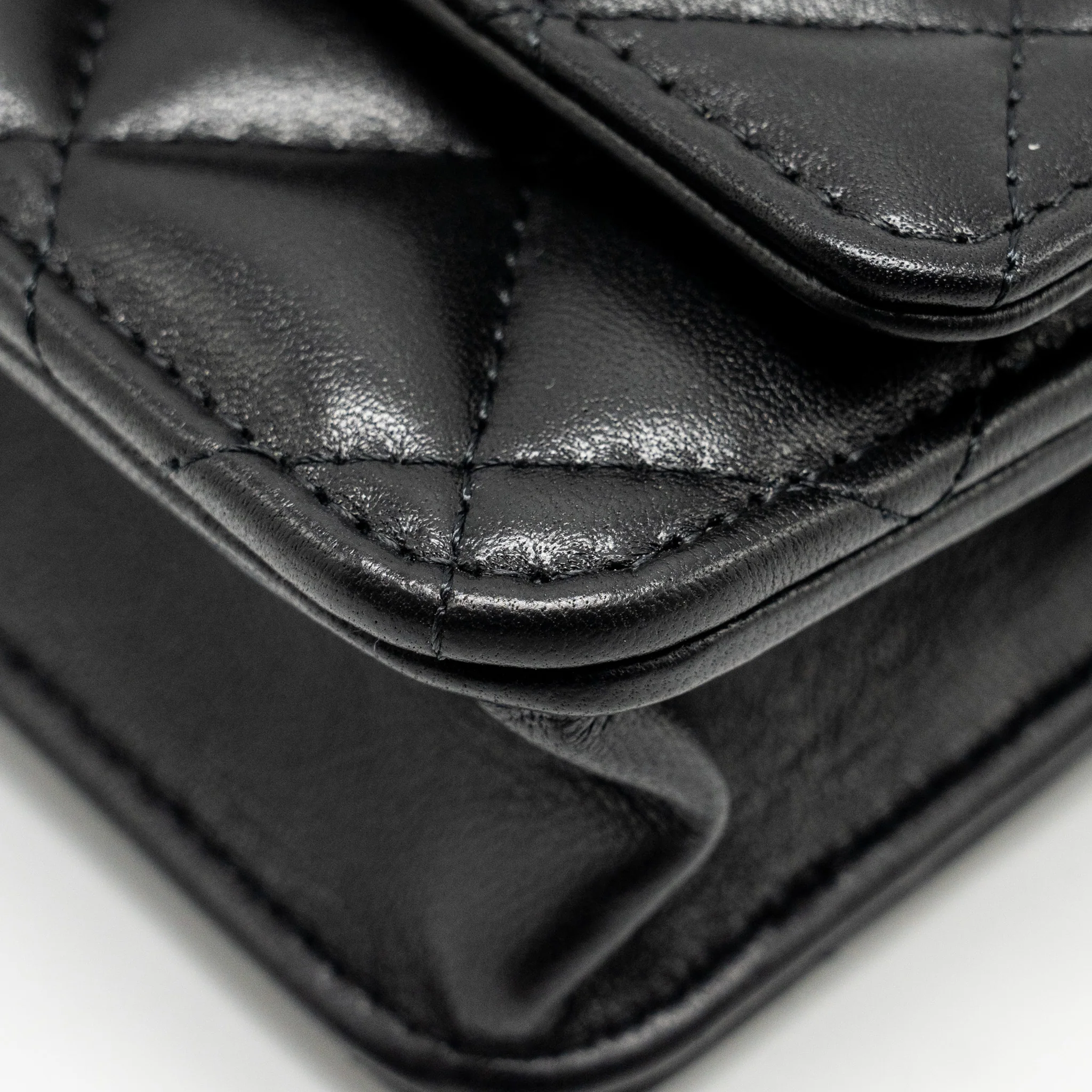 Chanel Pearl Crush Wallet on Chain Lambskin Black GHW (Microchip) - Image 9