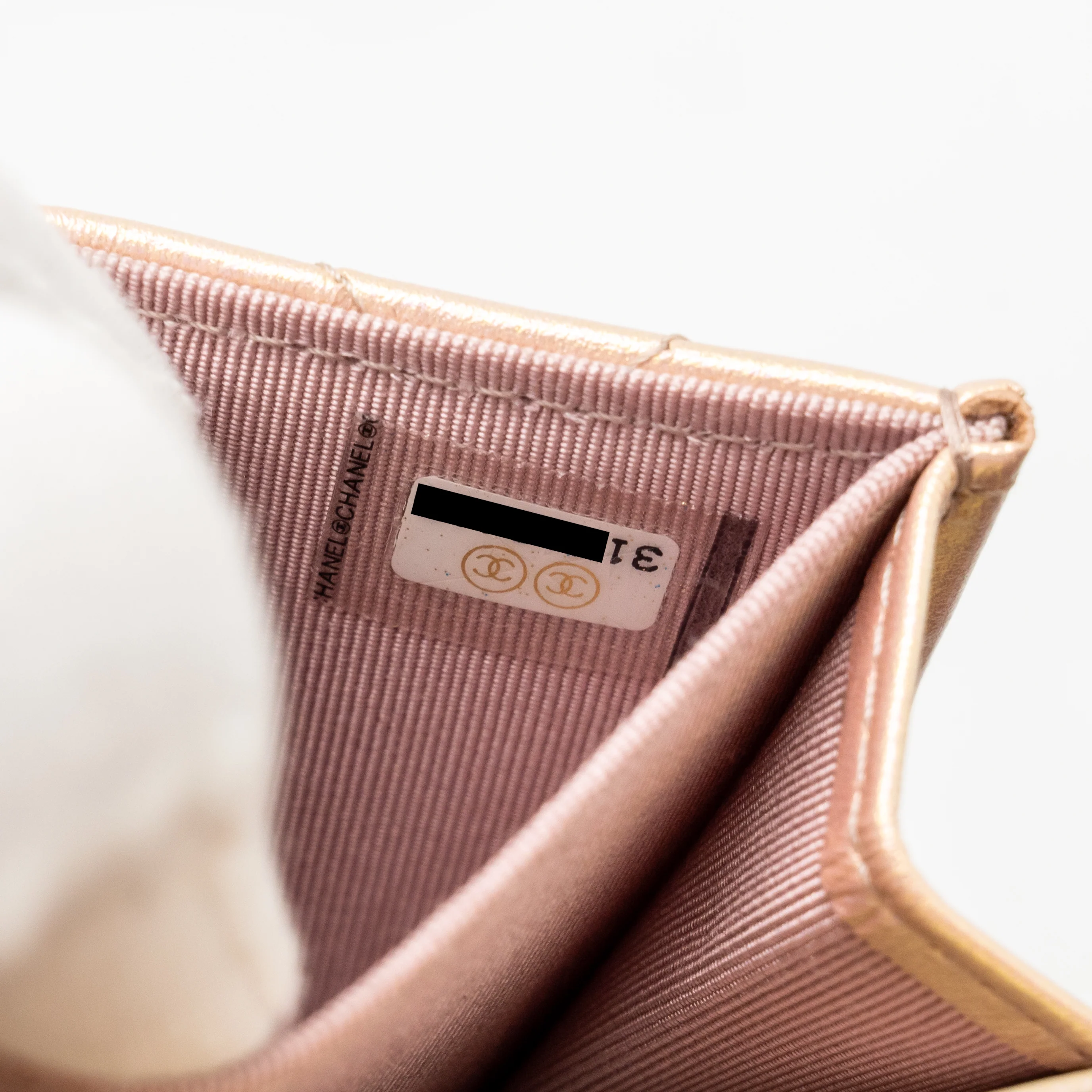 Chanel Quilted small classic flap wallet / card holder calfskin iridescent pink SHW - Image 14