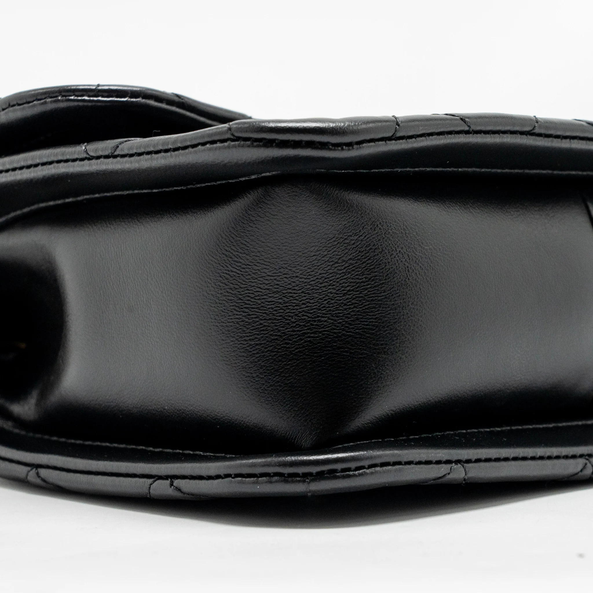 Chanel Quilted square flap bag lambskin black GHW - Image 7