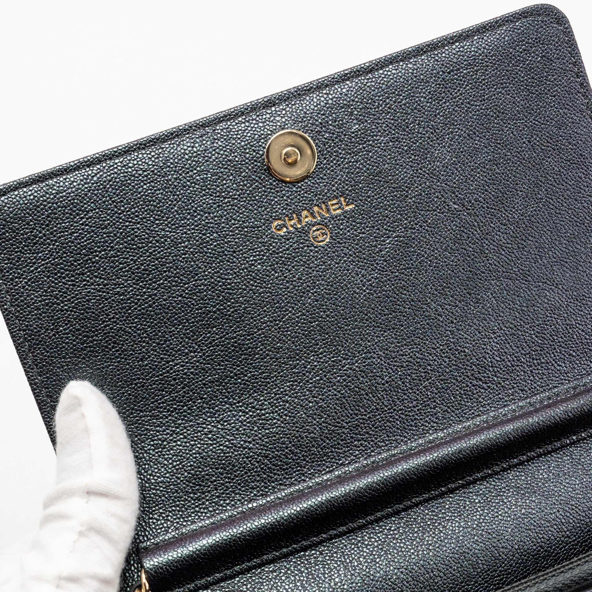 Chanel Quilted square wallet with Chain caviar iridescent black LGHW - Image 14