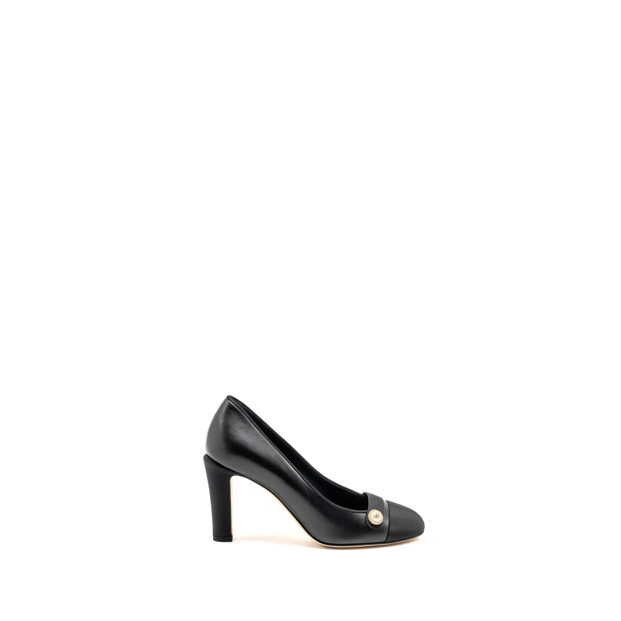 Chanel Size 36 CC Pearl Pumps Leather/Grosgrain Black - Image 5