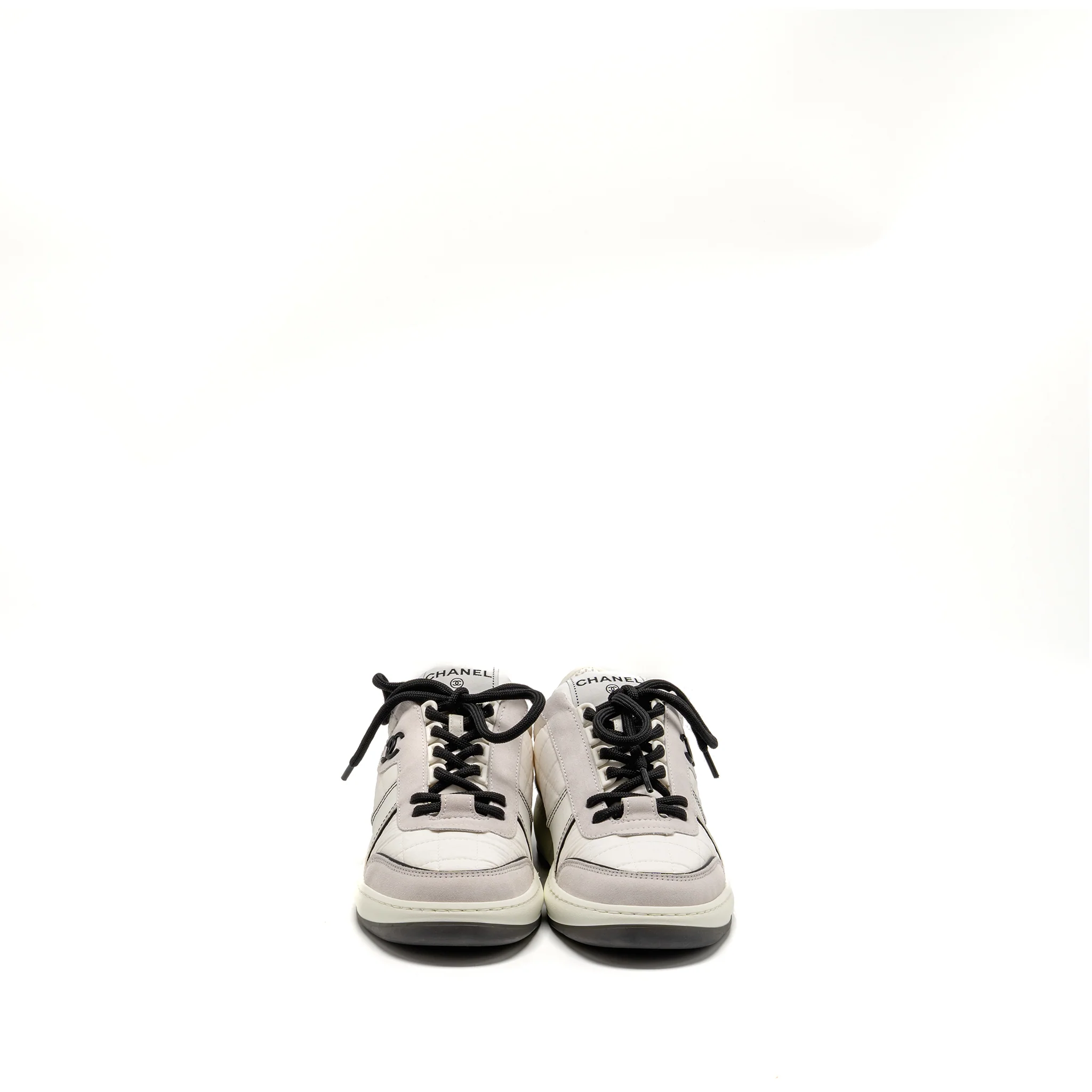 Chanel Size 36 CC Sneakers Suede/Fabric/Calfskin White/Light Grey/Black - Image 3