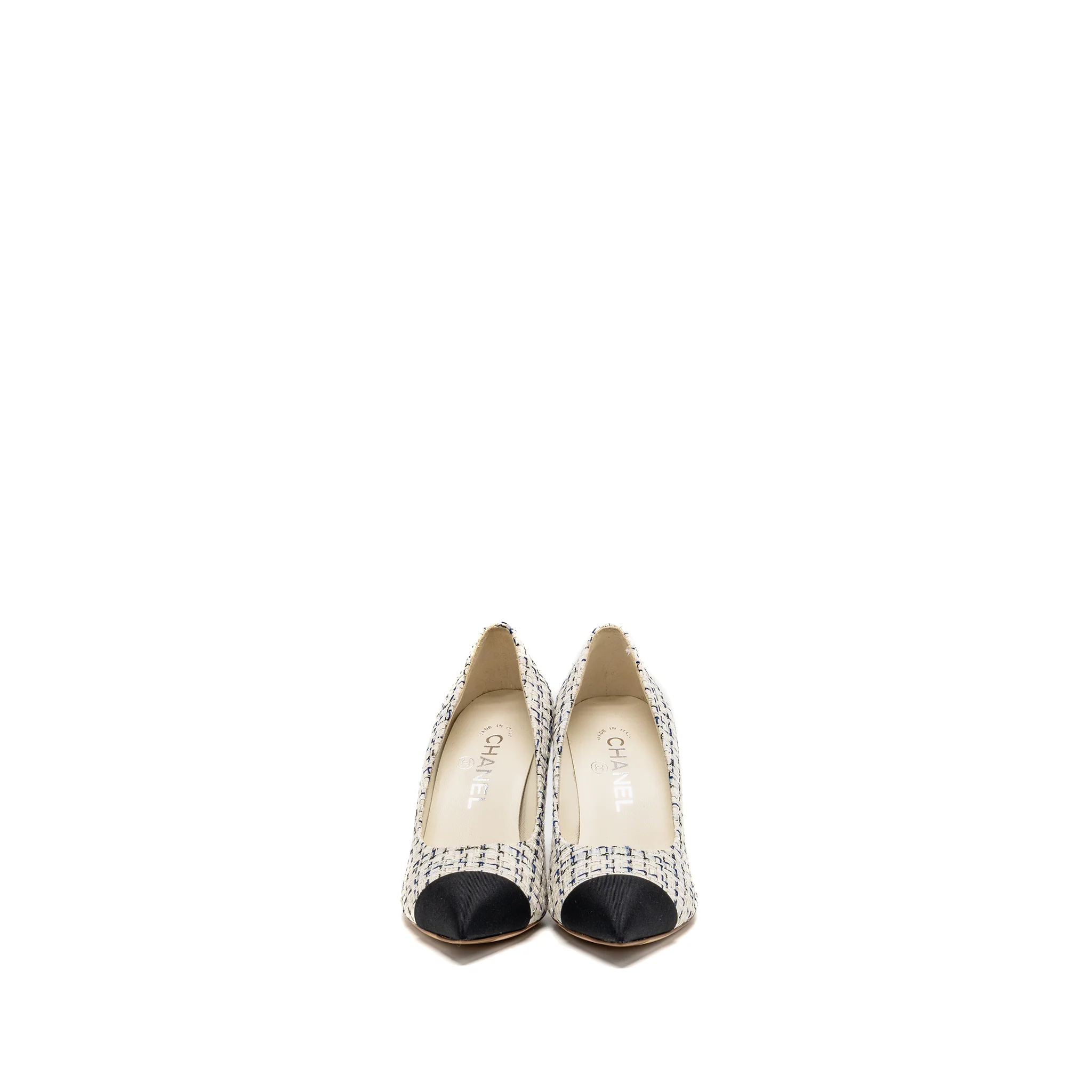 Chanel size 36 pump tweed blue / white/ black - Image 2