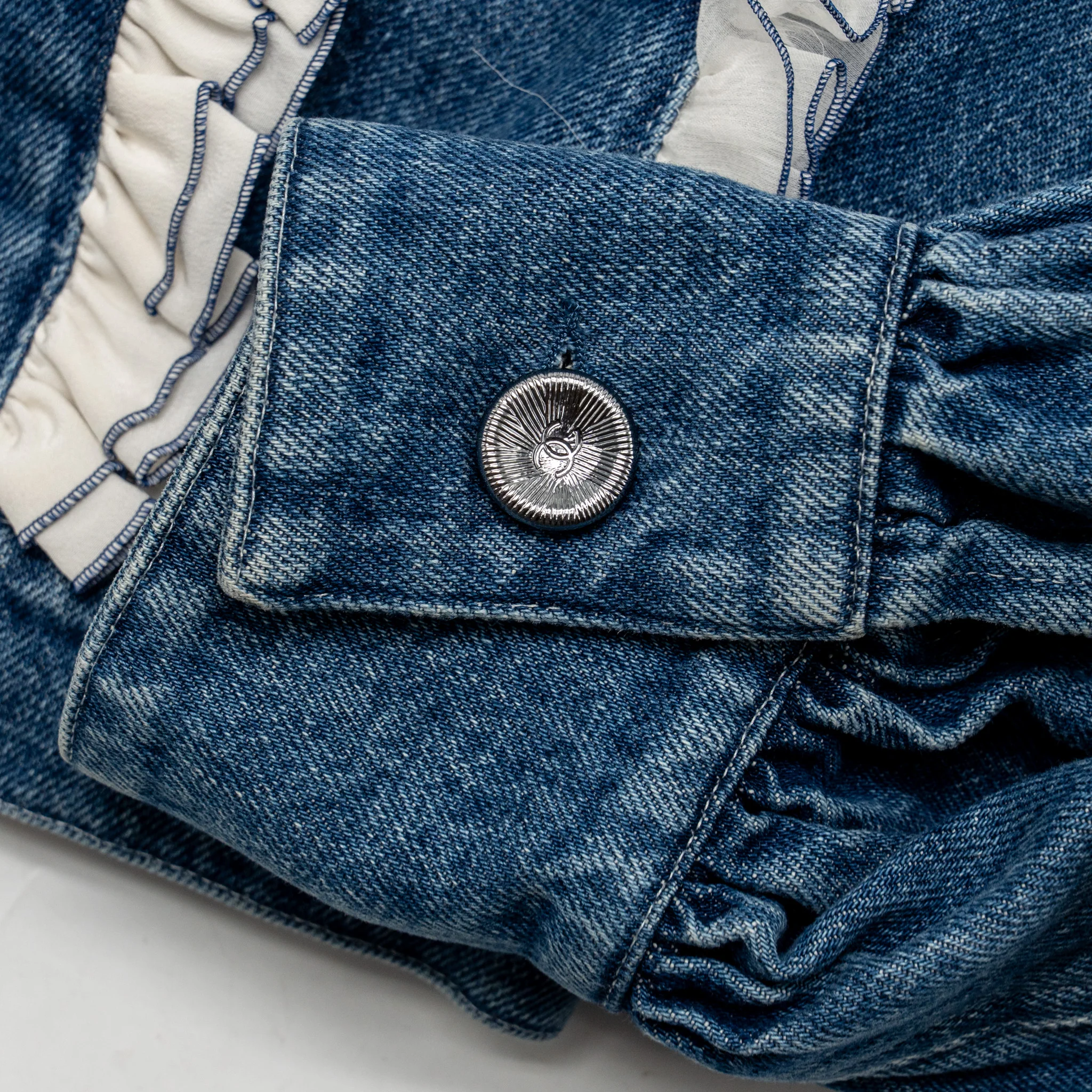 Chanel Size 38 20S Denim Jacket with Ruffles Cotton Blue Denim - Image 5