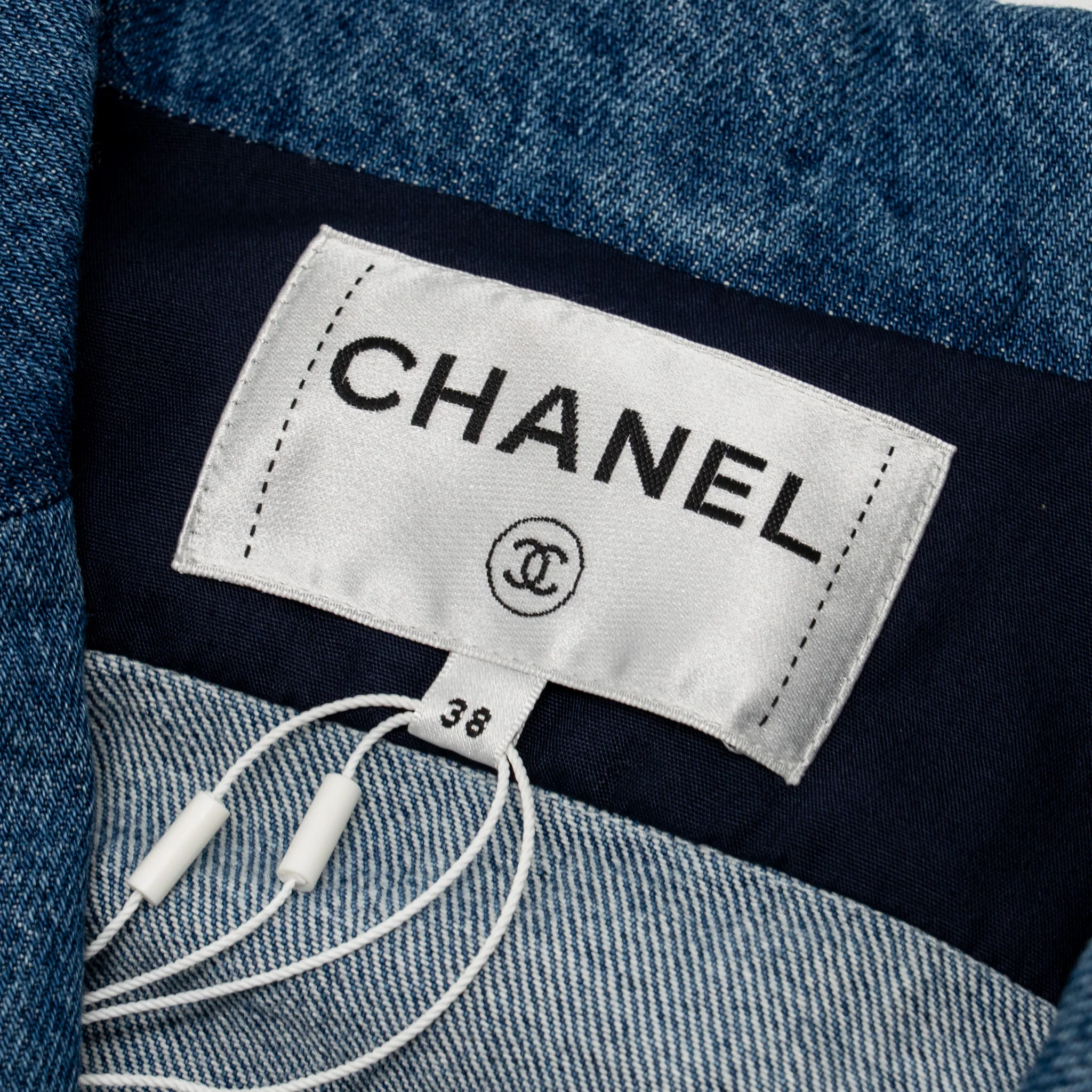 Chanel Size 38 20S Denim Jacket with Ruffles Cotton Blue Denim - Image 7