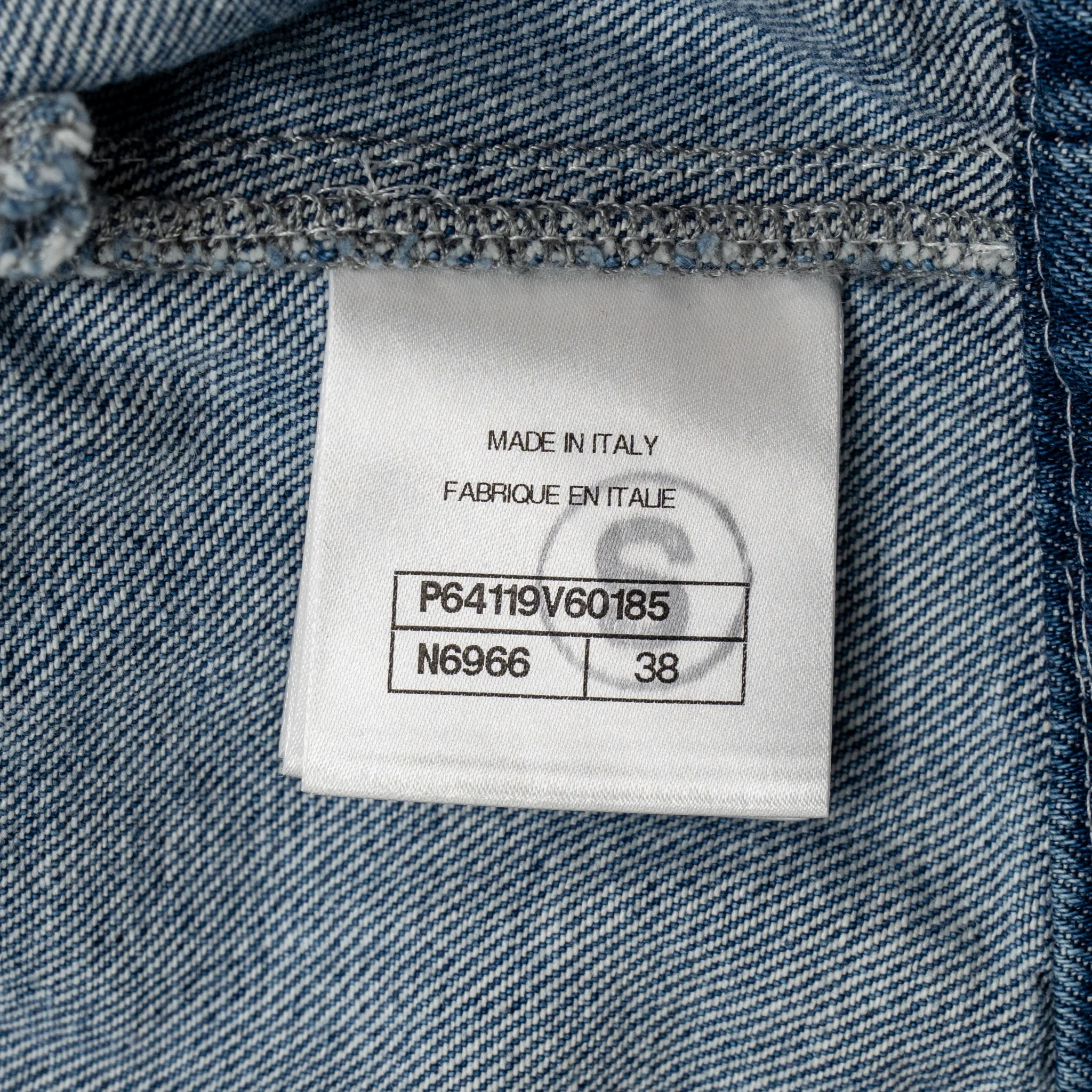 Chanel Size 38 20S Denim Jacket with Ruffles Cotton Blue Denim - Image 8