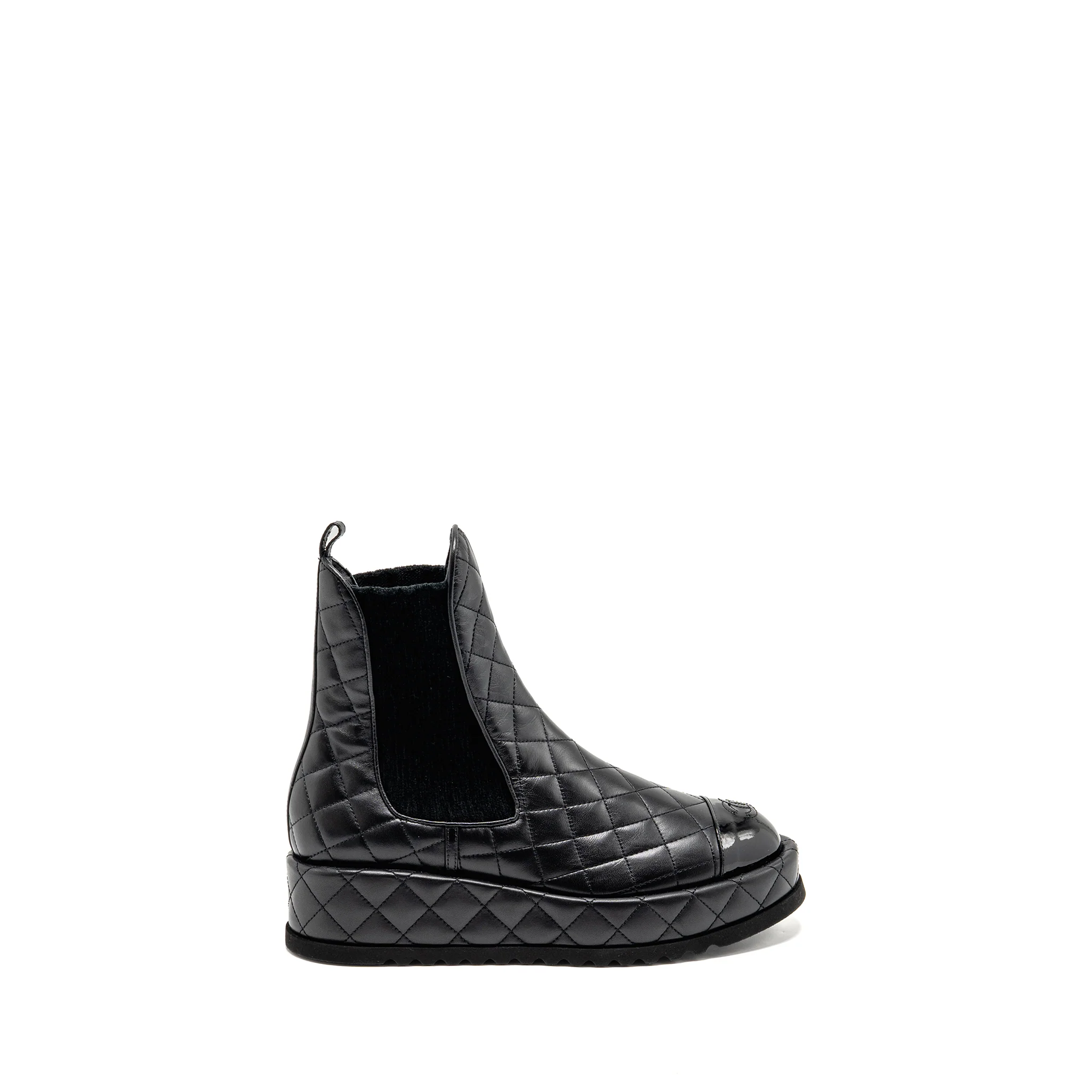 Chanel Size 39 CC Cap Toe Quilted Short Platform Boots Lambskin/Patent Black - Image 5