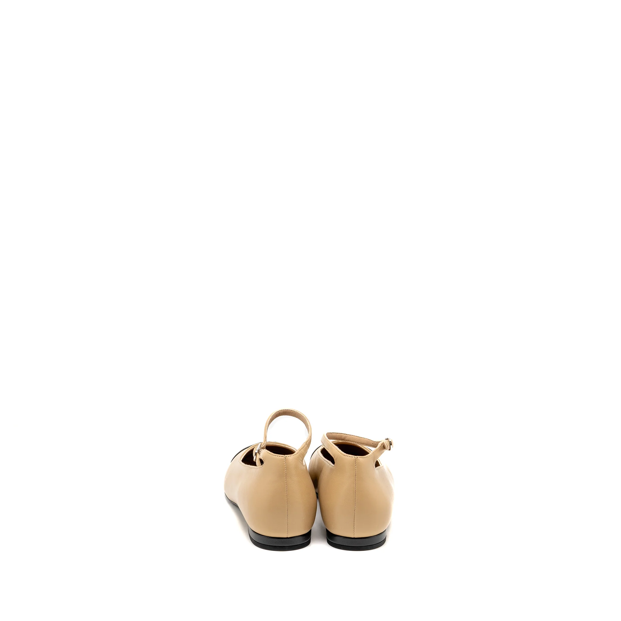 Chanel size 40 Mary Janes Ballet Flats Lambskin Beige/Black - Image 3