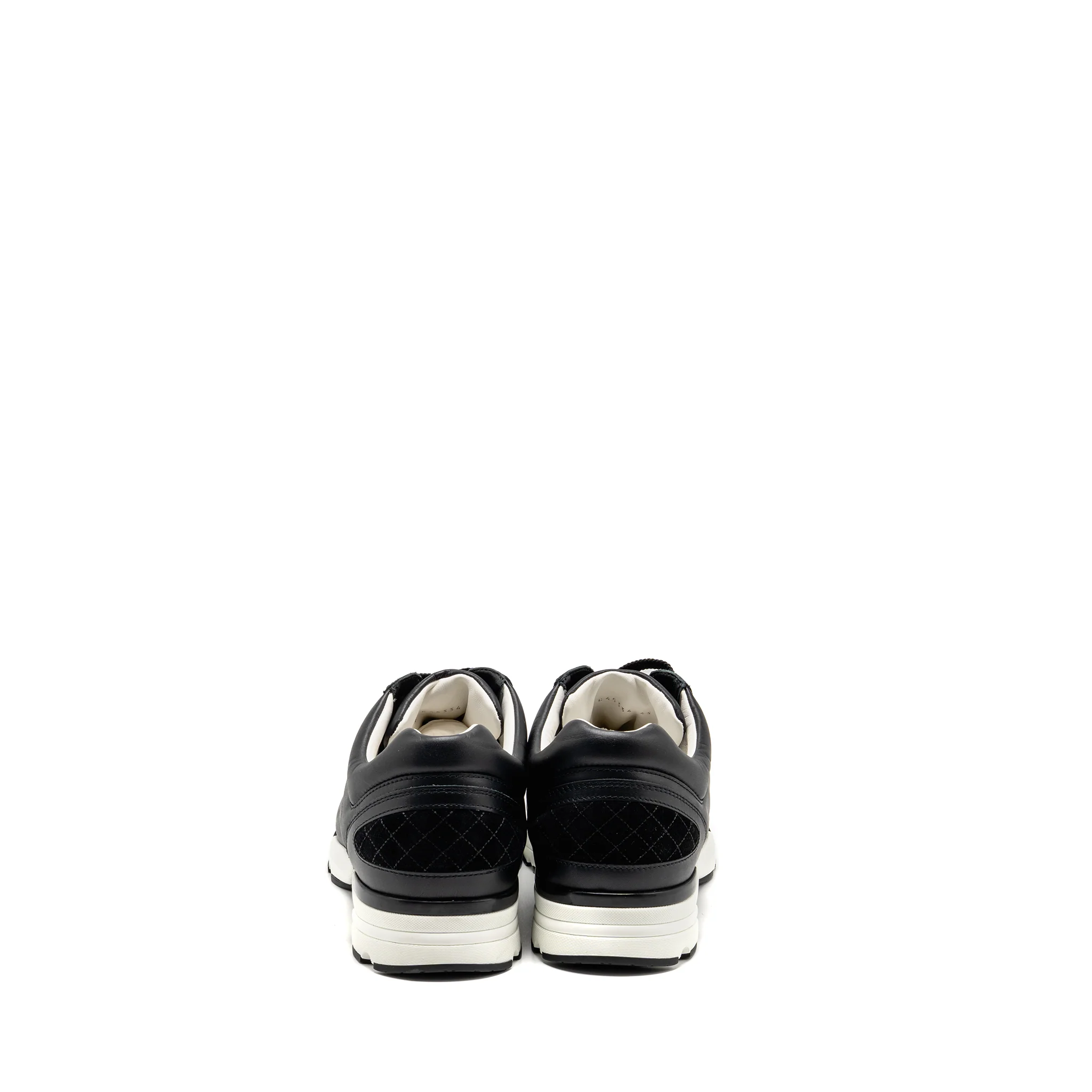 Chanel size 45 CC logo sneakers leather black / white - Image 2