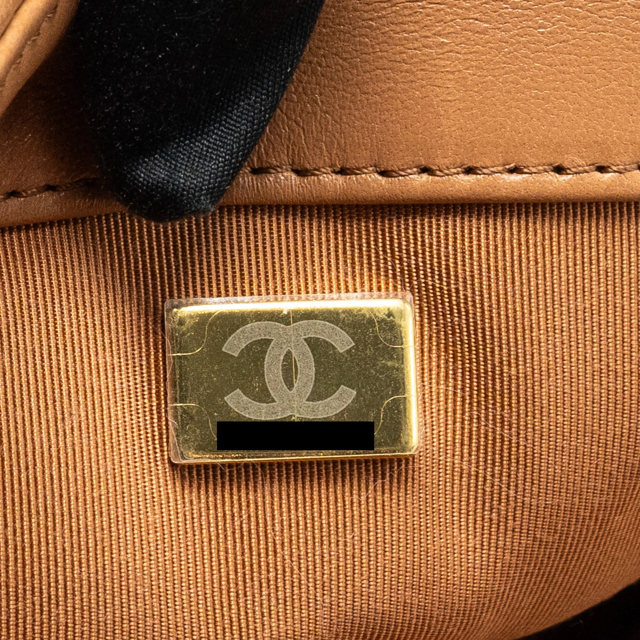 Chanel Small 19 Bag Lambskin Caramel Multicolour Hardware (Microchip) - Image 18