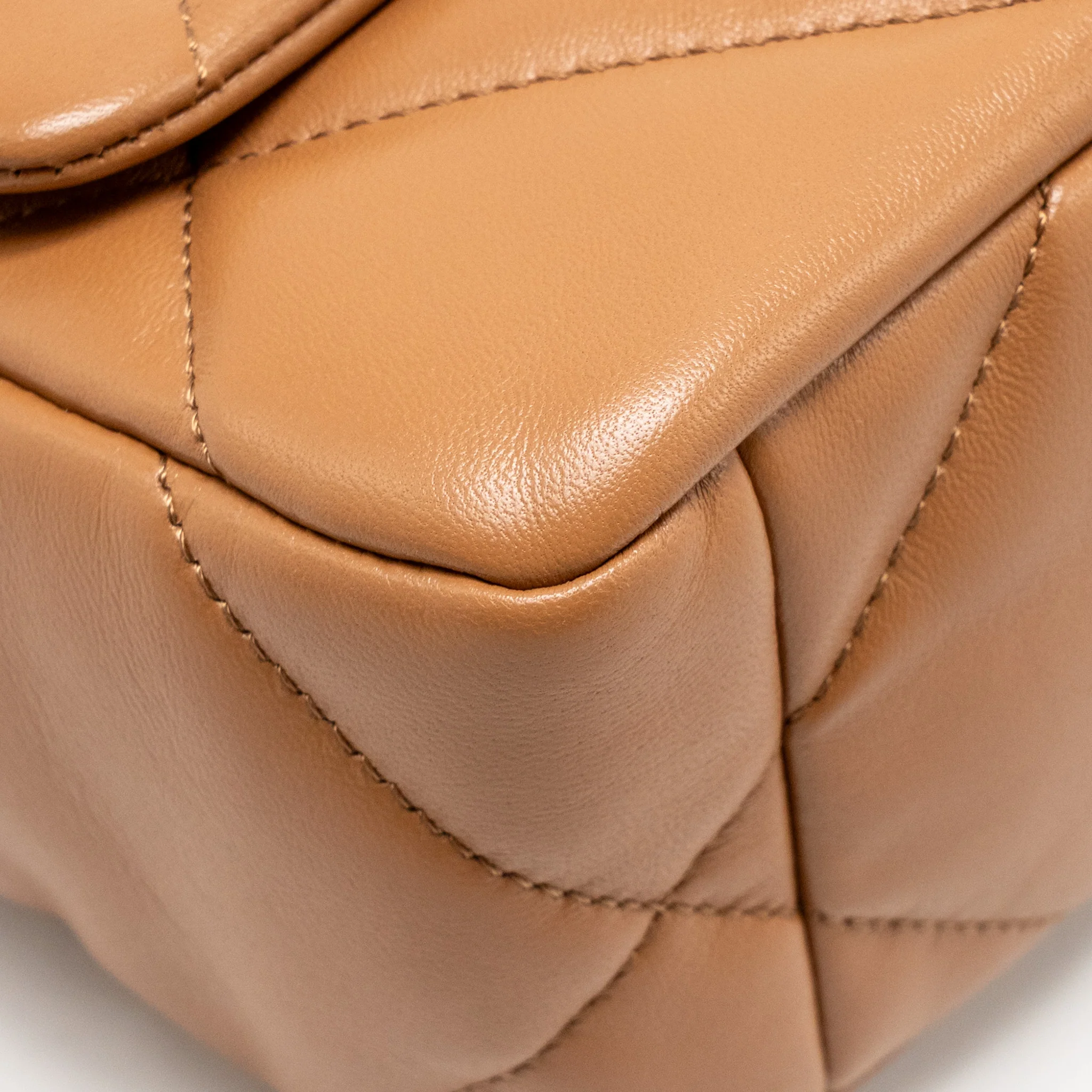 Chanel Small 19 Bag Lambskin Caramel Multicoloured Hardware (Microchip) - Image 9