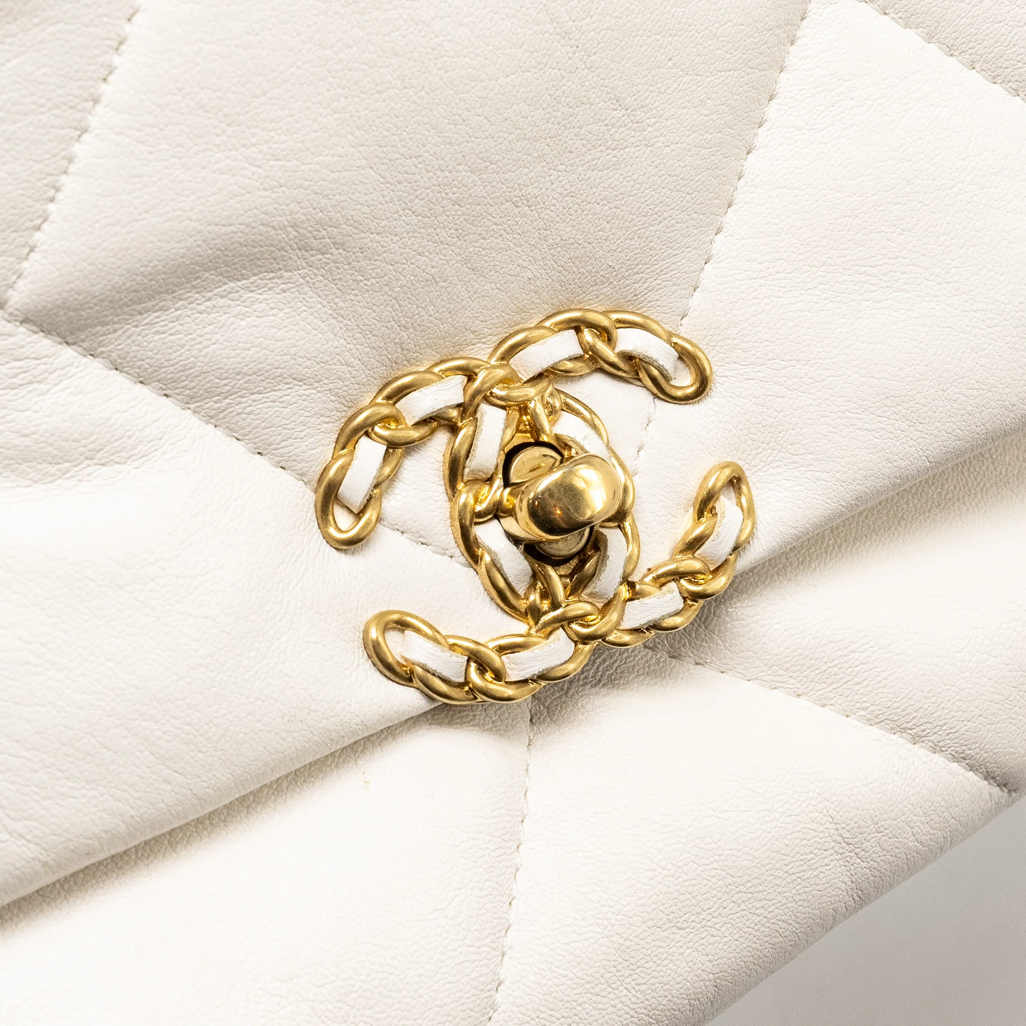 Chanel Small 19 Bag Lambskin White Multicolour Hardware - Image 12
