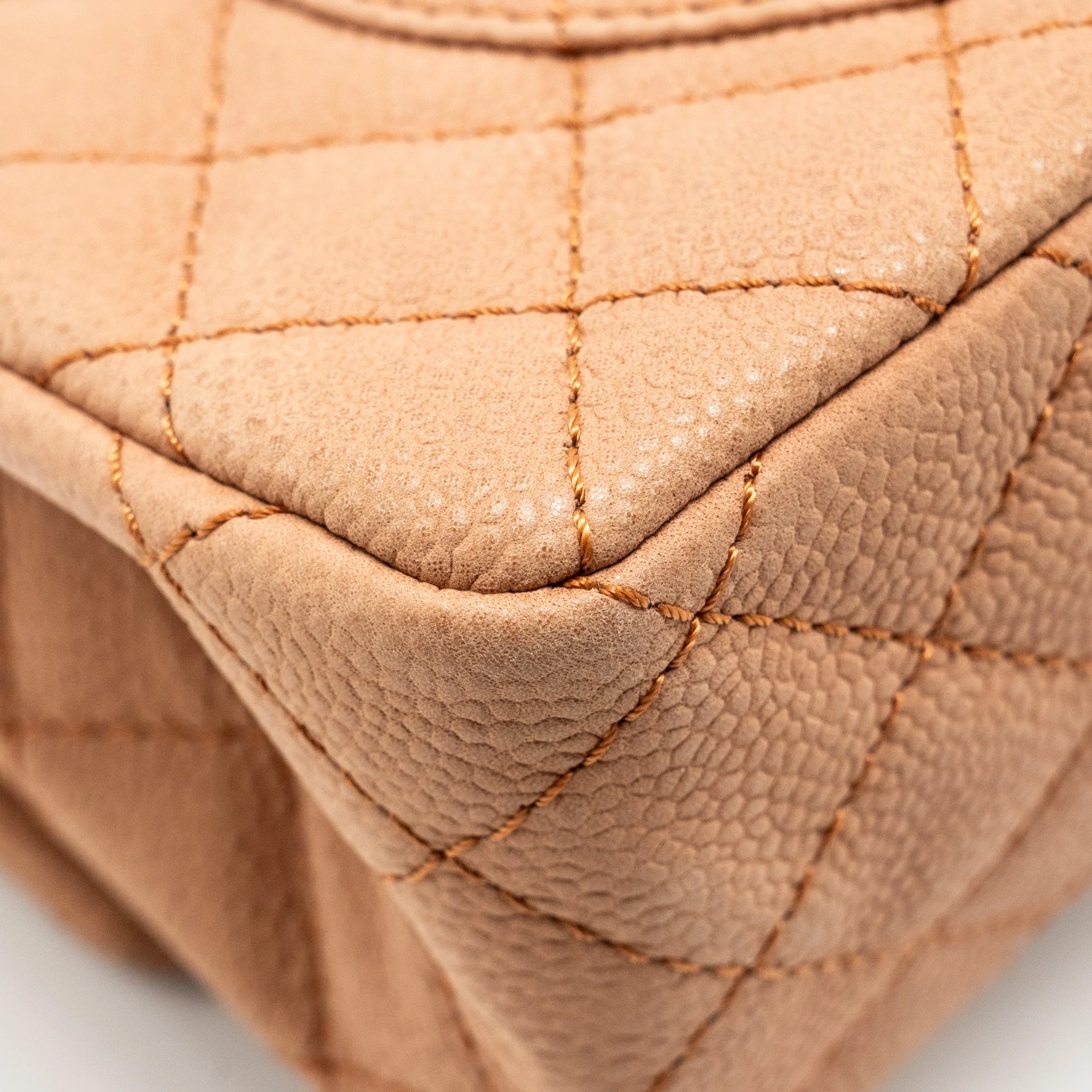 Chanel Small 2.55 Reissue Flap Bag Grained Calfskin Light Brown SHW - Image 11